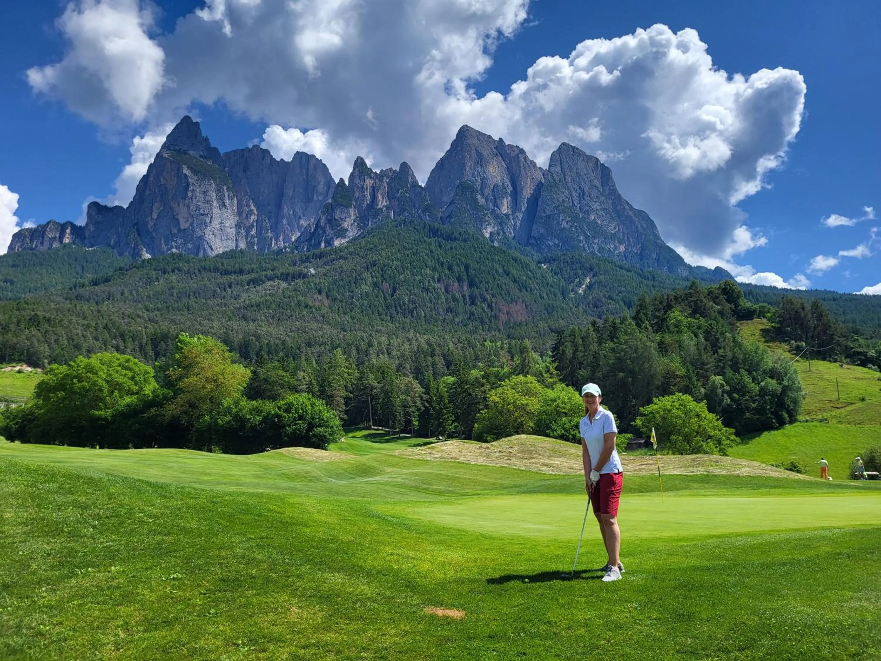 Golfcourse in Hotel Emmy - five elements