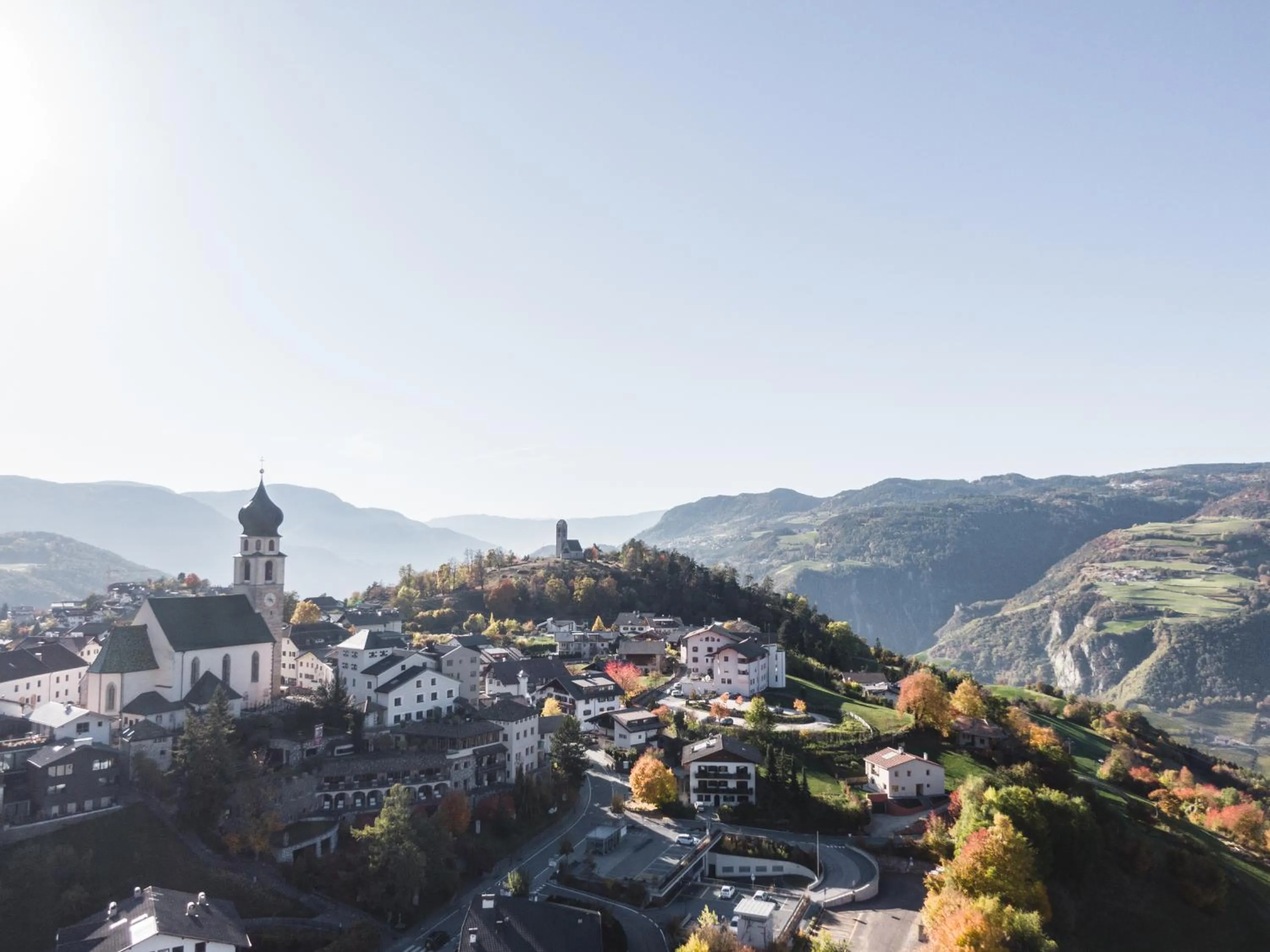 Staff in Hotel Emmy - five elements