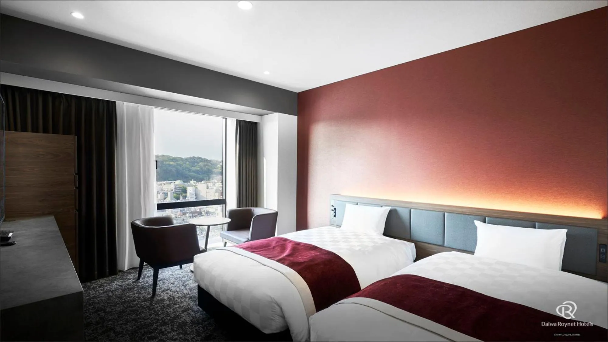 Photo of the whole room, Bed in Daiwa Roynet Hotel Kagoshima Tenmonkan PREMIER - former Daiwa Roynet Hotel Kagoshima Tenmonkan