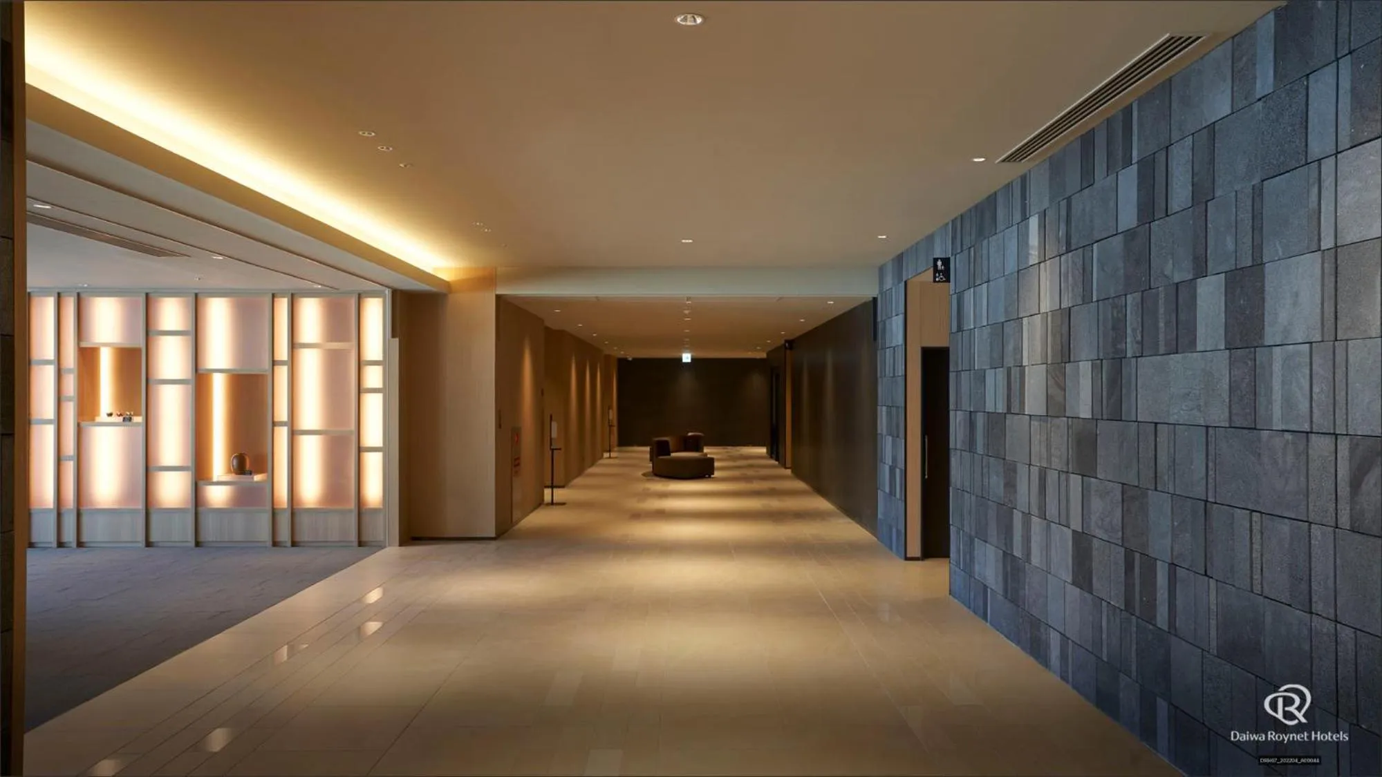 Lobby or reception in Daiwa Roynet Hotel Kagoshima Tenmonkan PREMIER - former Daiwa Roynet Hotel Kagoshima Tenmonkan