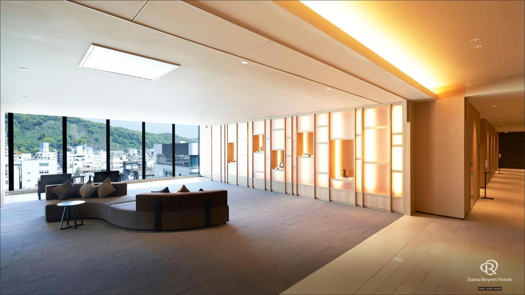 Lobby or reception in Daiwa Roynet Hotel Kagoshima Tenmonkan PREMIER - former Daiwa Roynet Hotel Kagoshima Tenmonkan