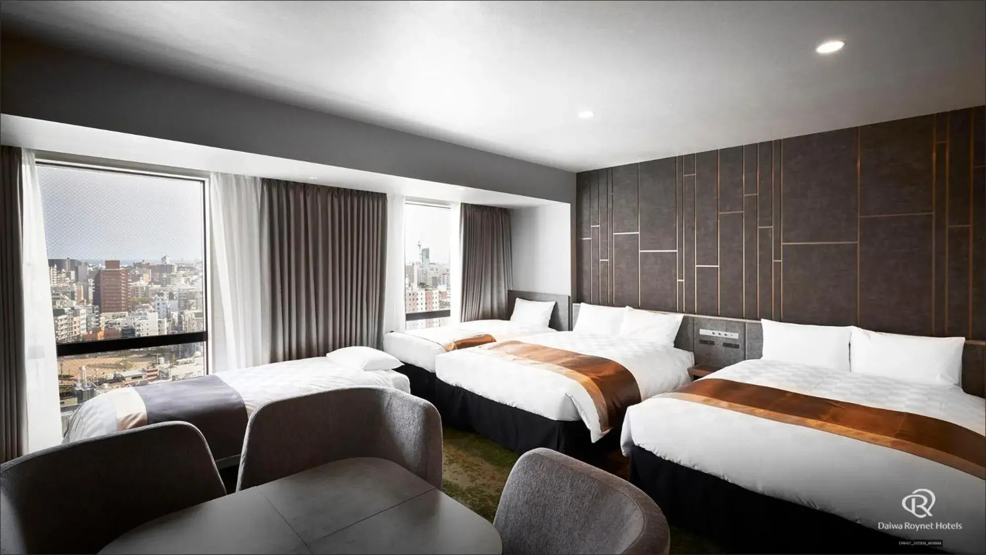 Photo of the whole room, Bed in Daiwa Roynet Hotel Kagoshima Tenmonkan PREMIER - former Daiwa Roynet Hotel Kagoshima Tenmonkan Photo of the whole room, Bed in Daiwa Roynet Hotel Kagoshima Tenmonkan PREMIER - former Daiwa Roynet Hotel Kagoshima Tenmonkan