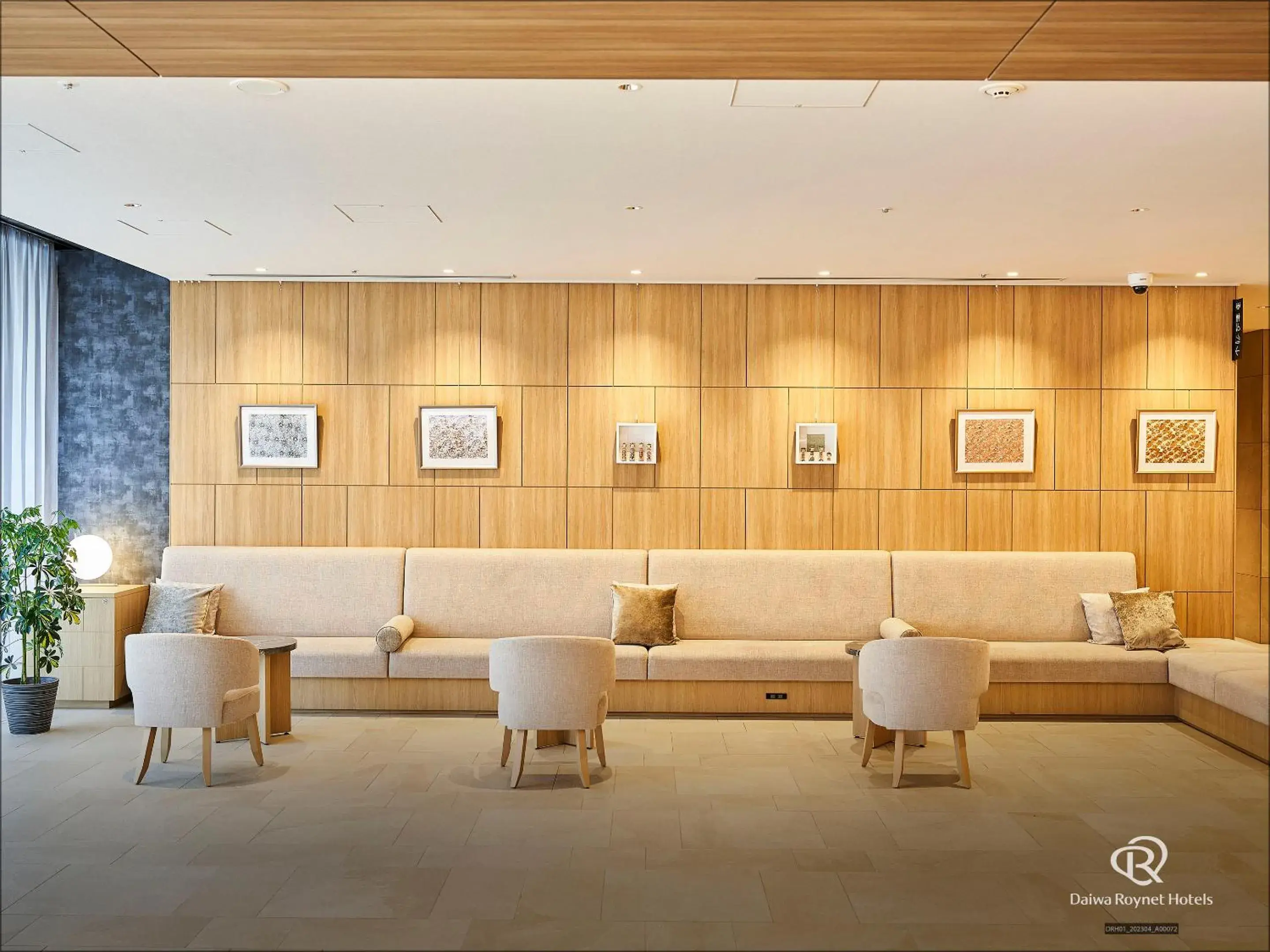 Lobby or reception in Daiwa Roynet Hotel Sendai Nishiguchi PREMIER Lobby or reception in Daiwa Roynet Hotel Sendai Nishiguchi PREMIER