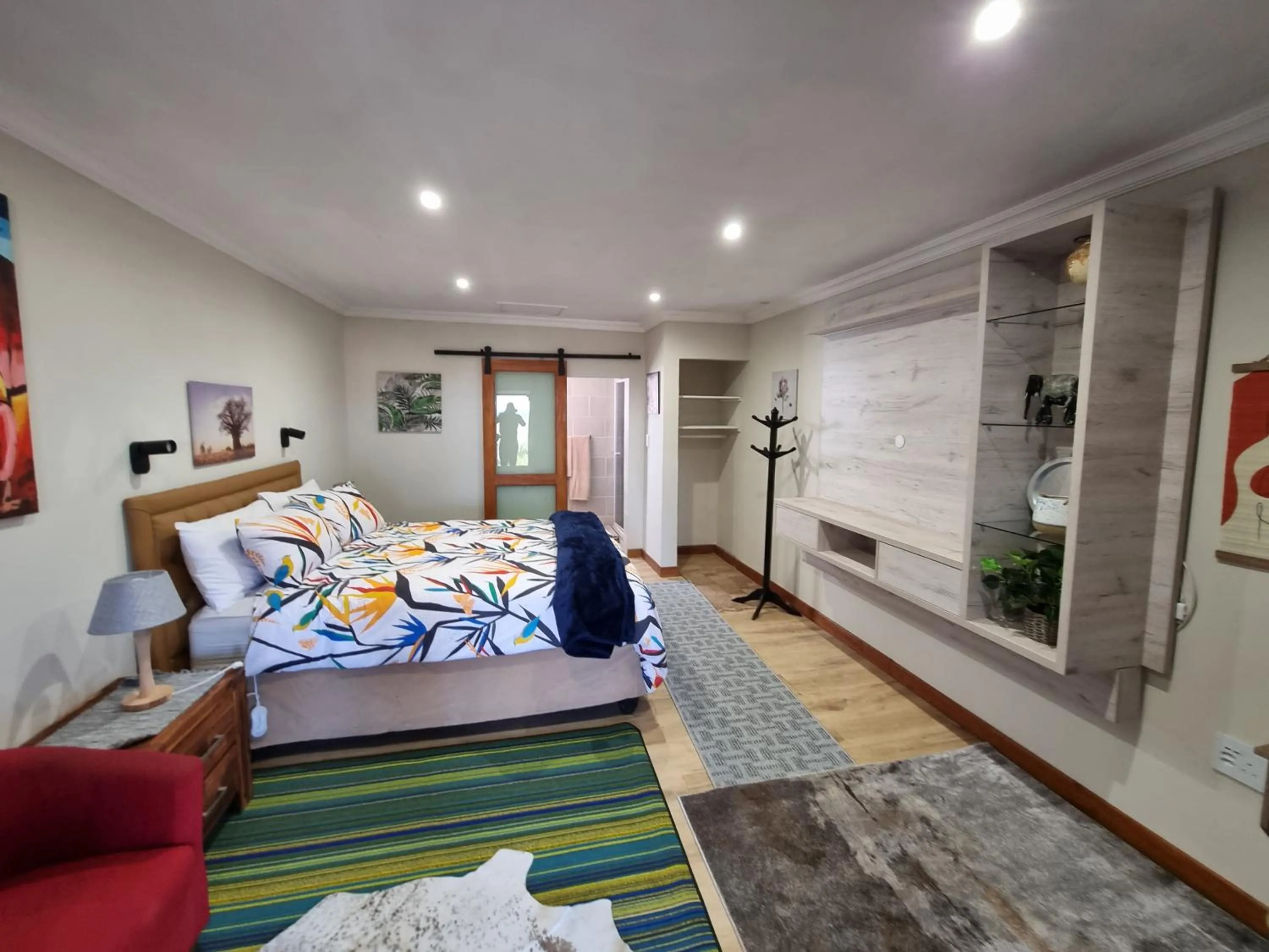 Bed in Valley View dullstroom - check in at The Highlander Hotel