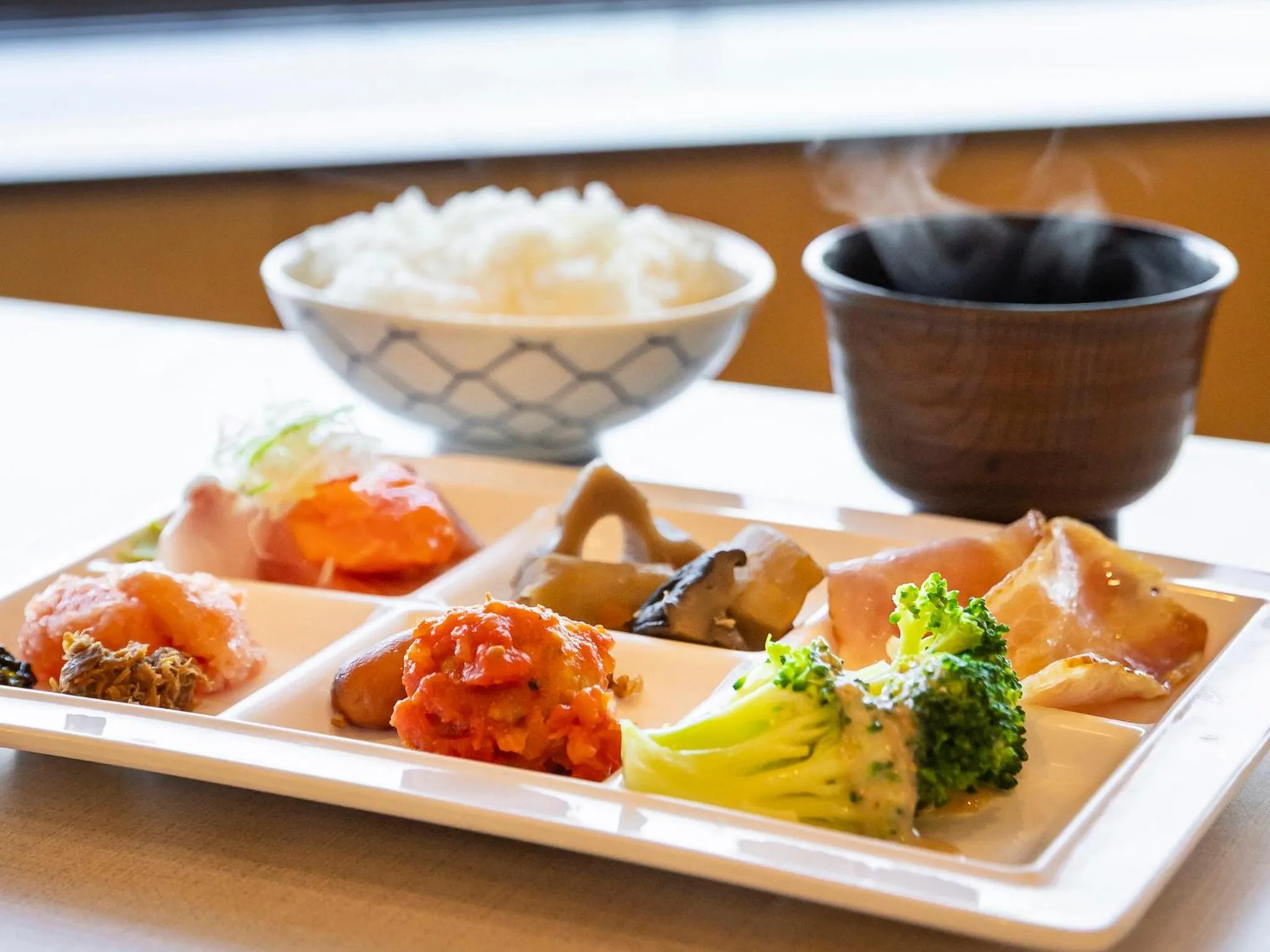 Restaurant/places to eat in Mikazuki Sea-Park Hotel Awa Kamogawa