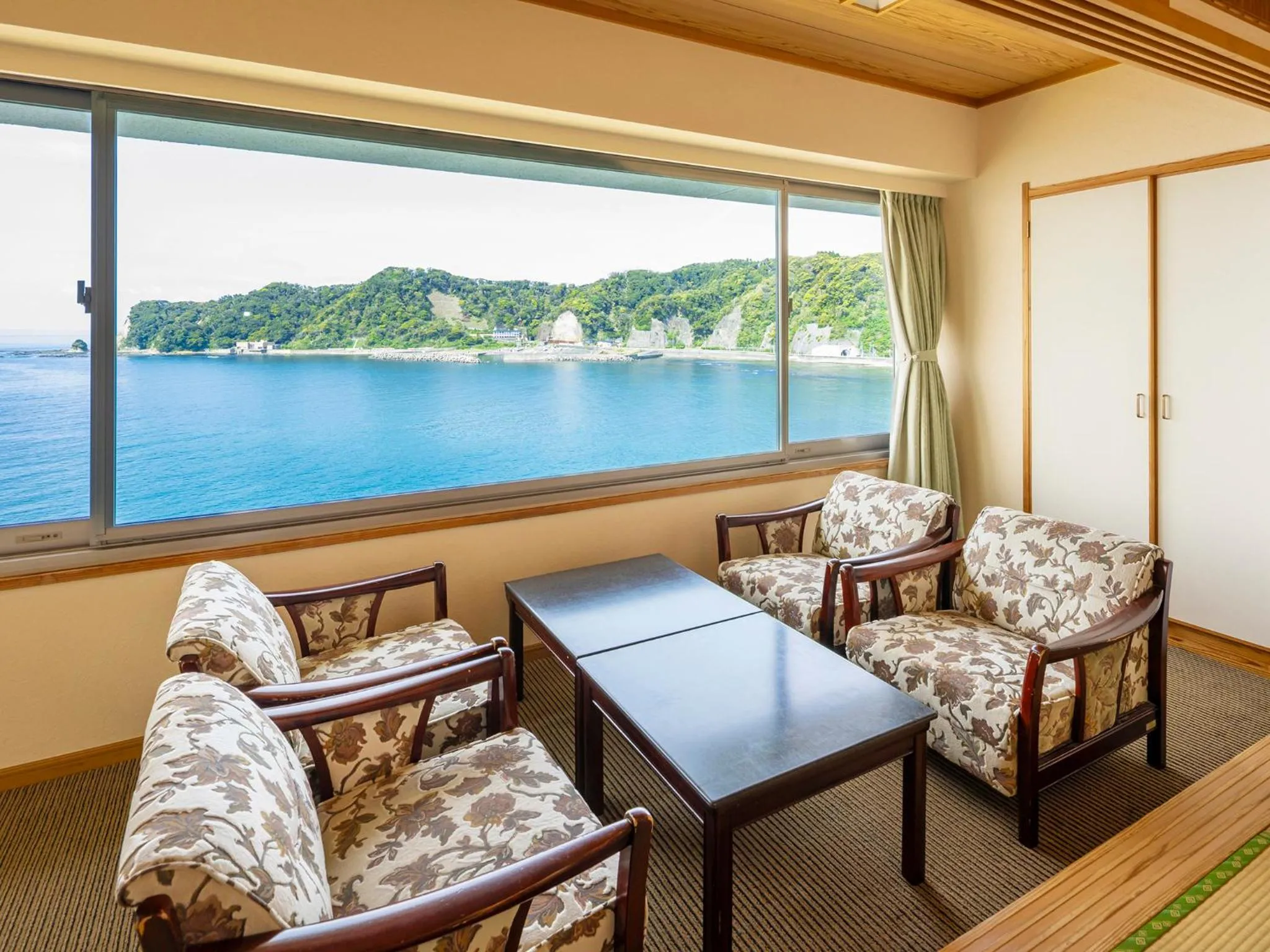 Sea view in Mikazuki Sea-Park Hotel Awa Kamogawa