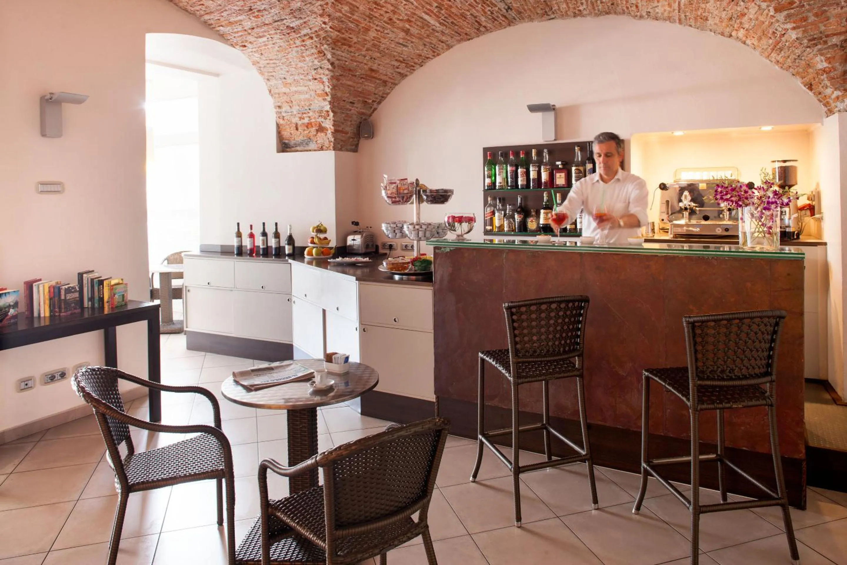 Staff in Hotel Vesuvio