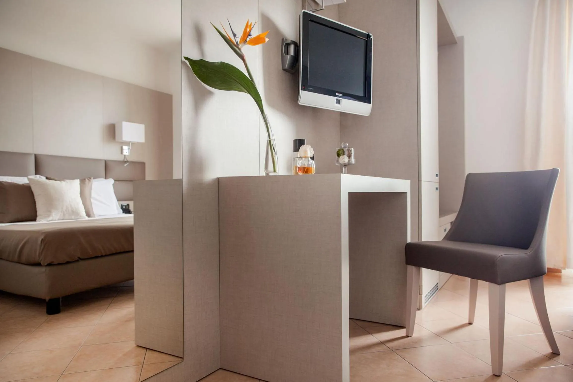 Decorative detail, Bed in Hotel Vesuvio