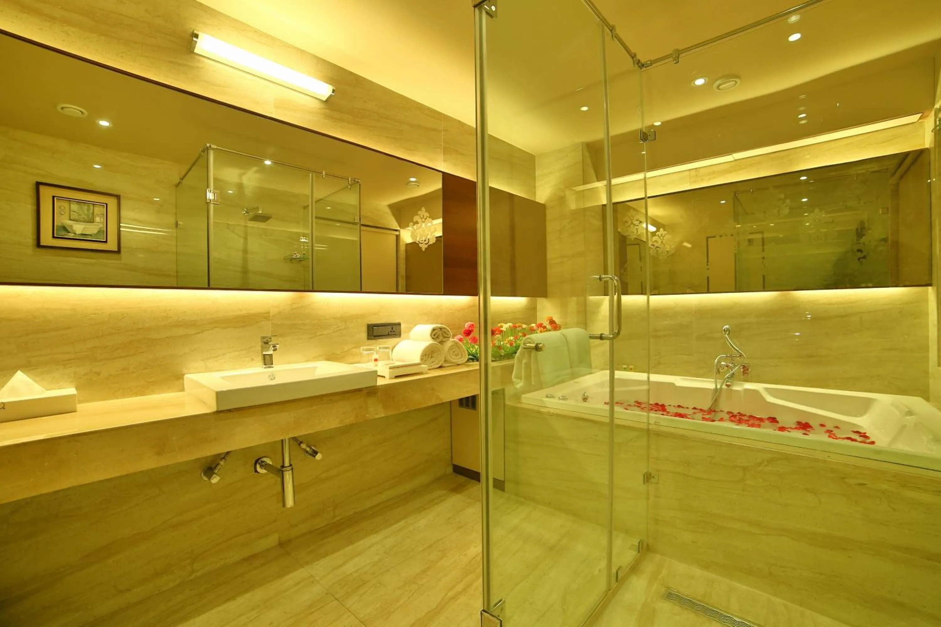 Bathroom in HOTEL G EXPRESS Formerly Known as TGB Express