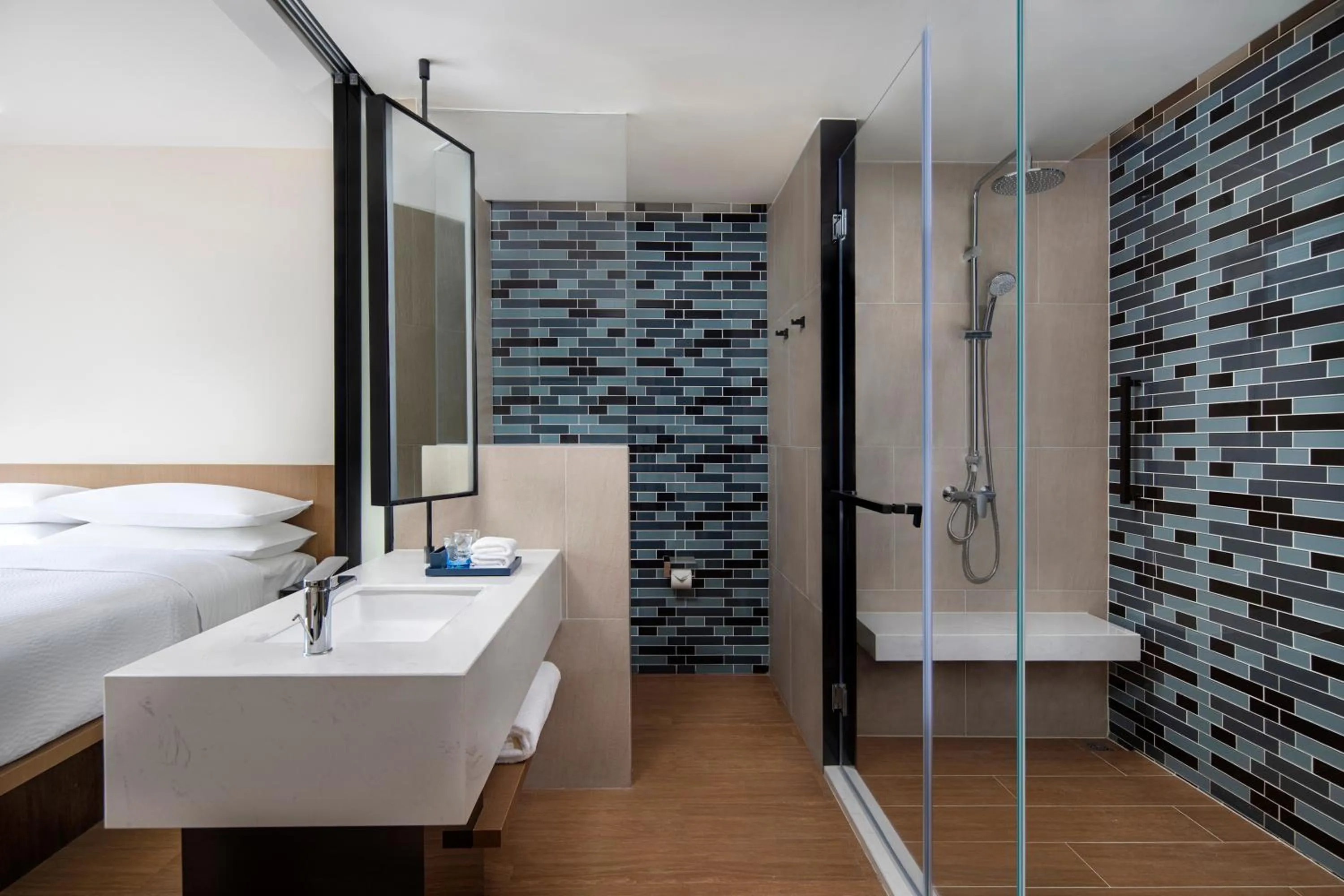 Toilet, Bed in Fairfield by Marriott Chongqing Yongchuan