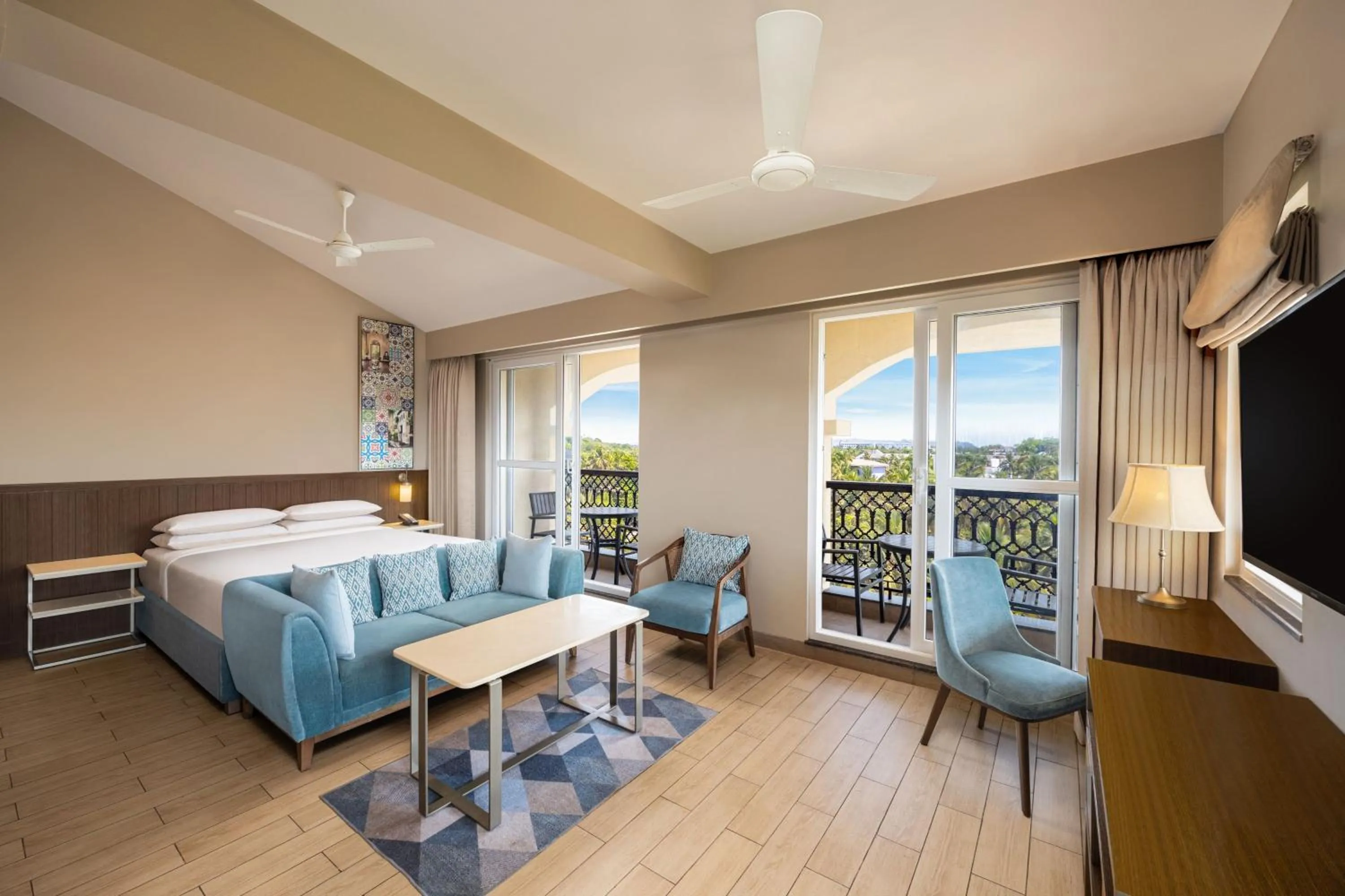 Photo of the whole room, Bed in Fairfield by Marriott Goa Calangute