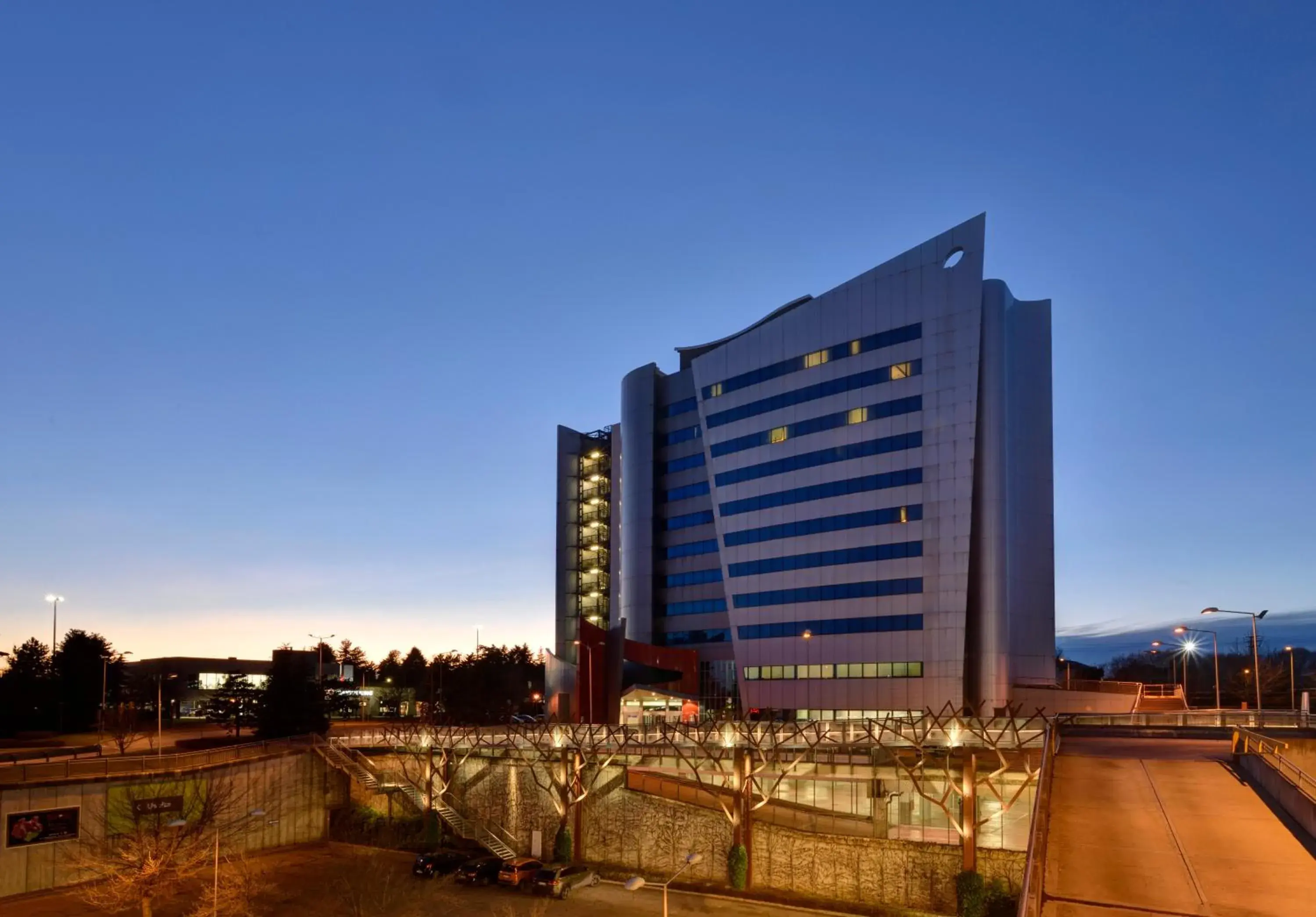 Property building in UNA Hotels Malpensa Property building in UNA Hotels Malpensa