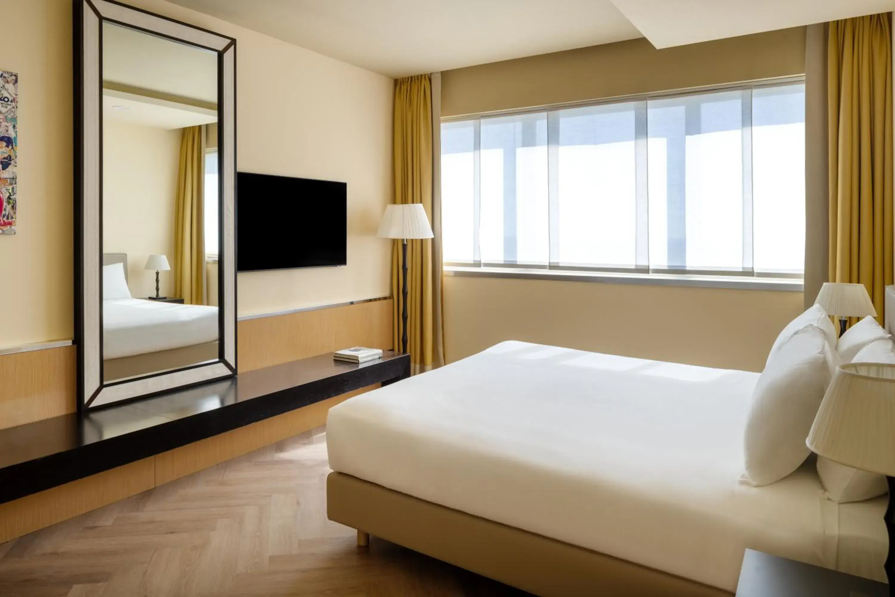 Bedroom, Bed in UNA Hotels Malpensa Bedroom, Bed in UNA Hotels Malpensa