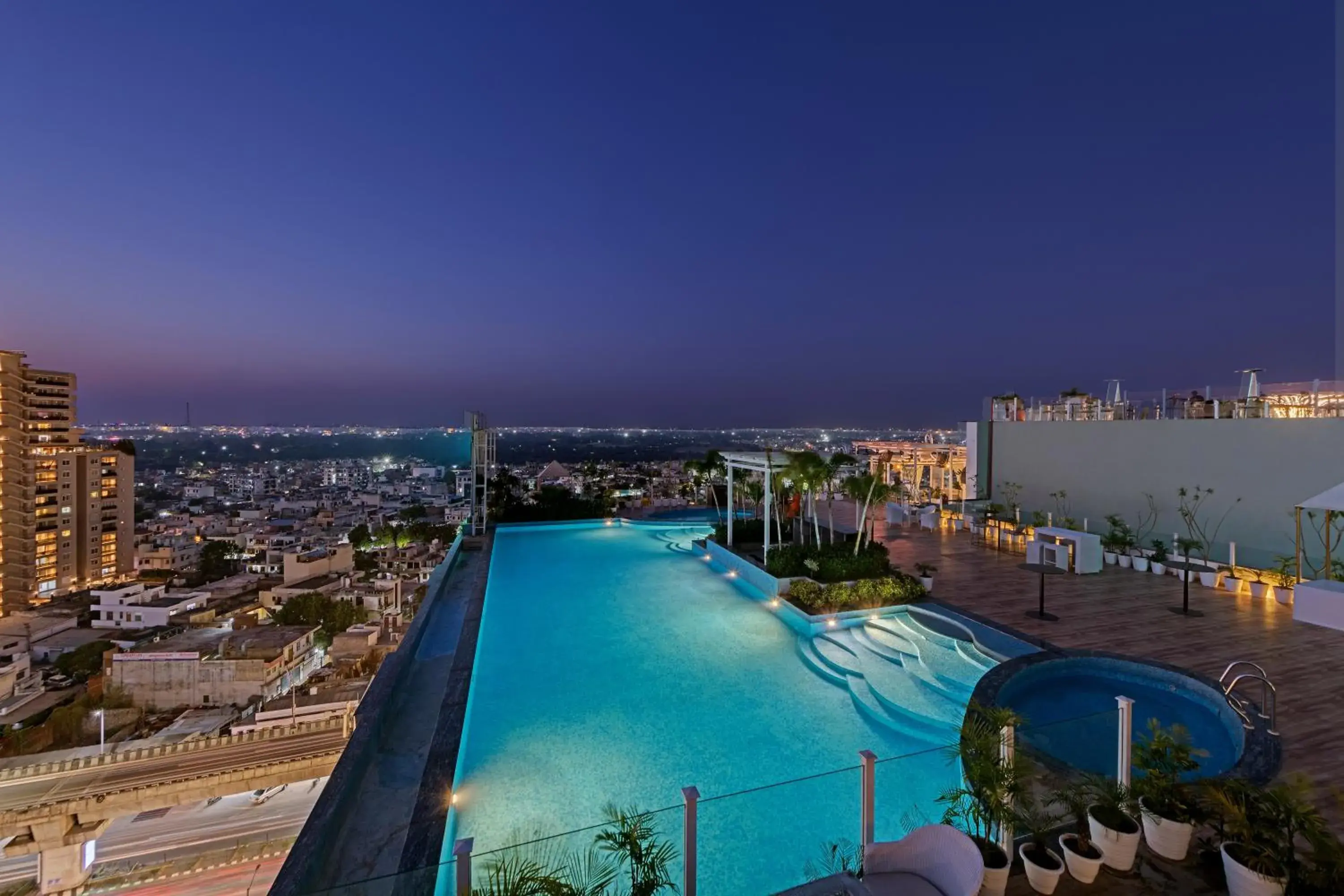 Swimming pool in The Fern Habitat, Jaipur Swimming pool in The Fern Habitat, Jaipur