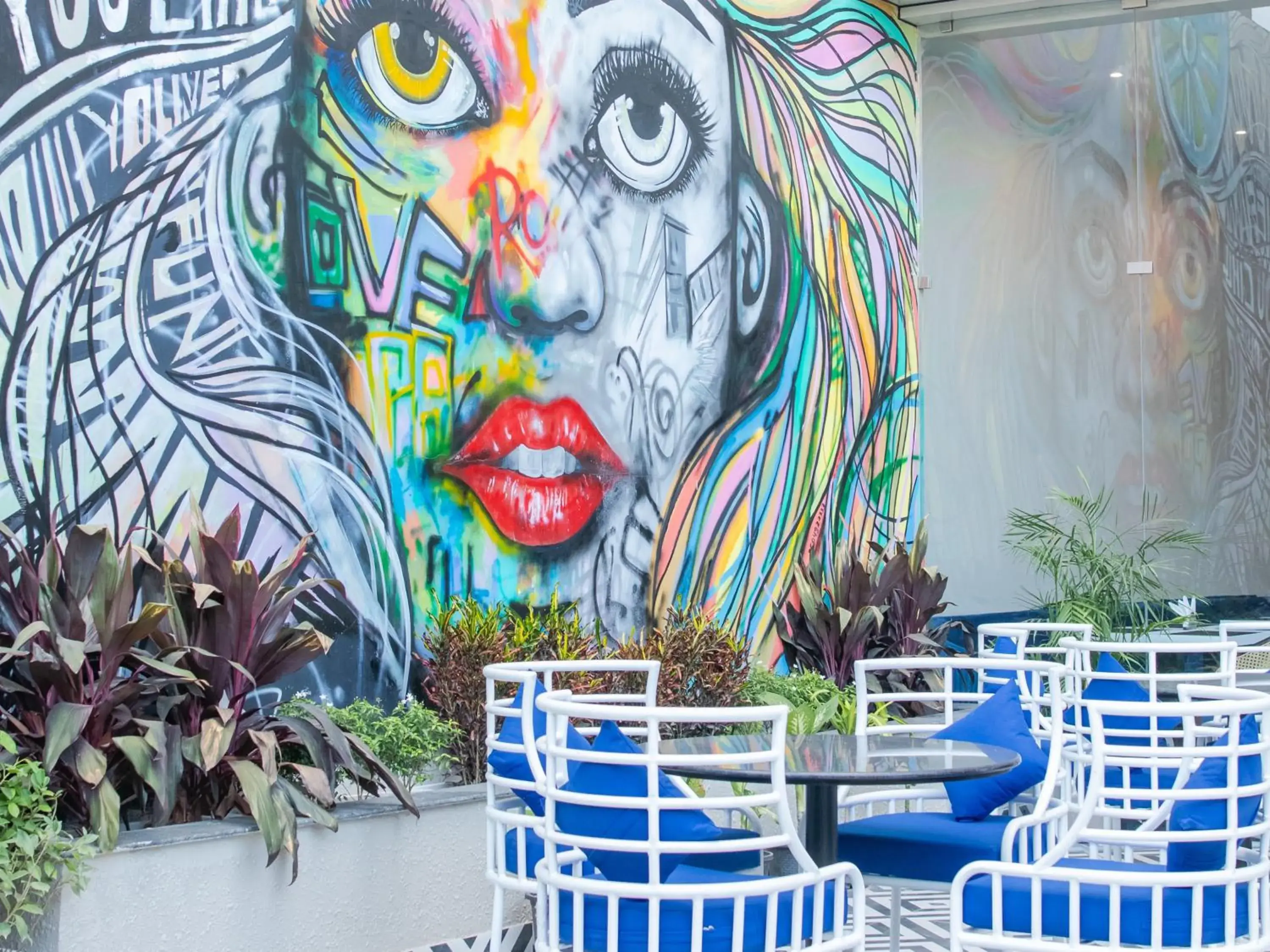 Restaurant/places to eat in The Fern Habitat, Jaipur Restaurant/places to eat in The Fern Habitat, Jaipur