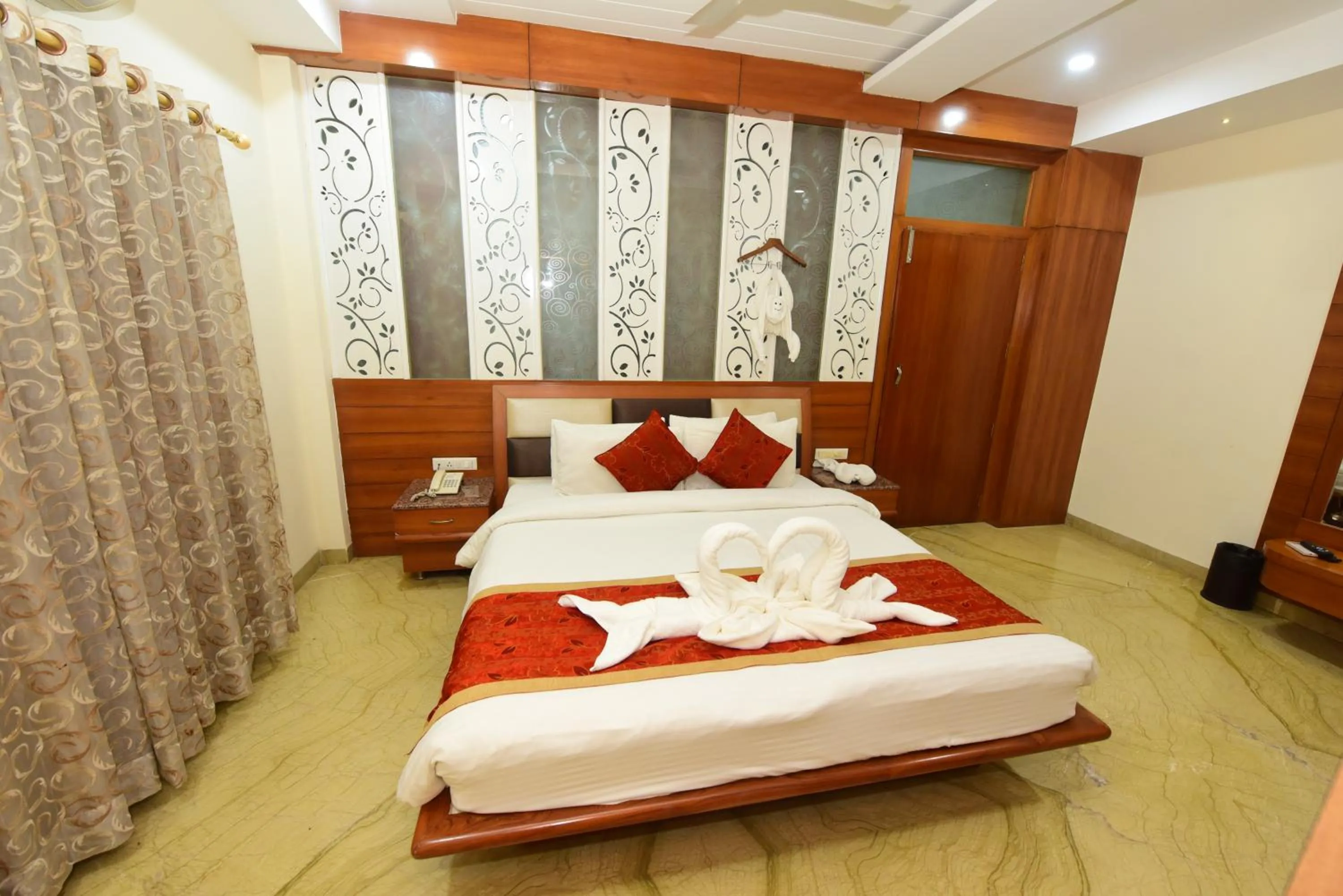 Bedroom, Bed in Hotel Yois