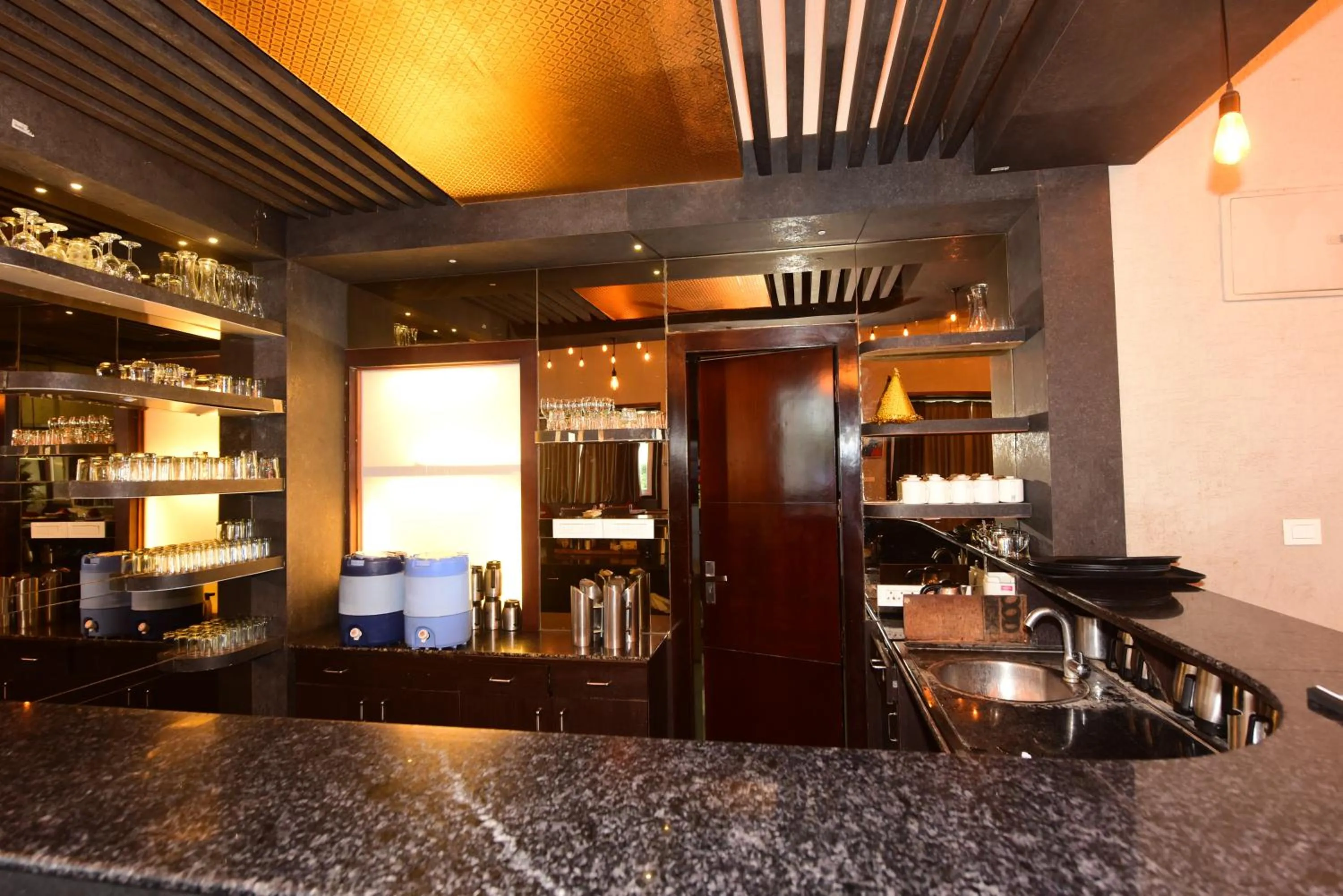 Kitchen or kitchenette in Hotel Yois