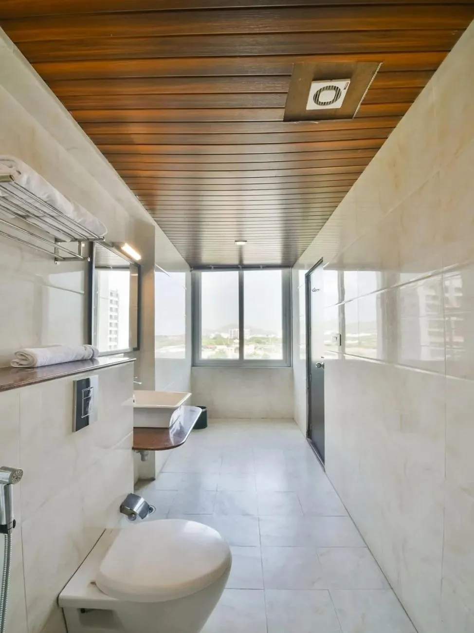 Bathroom in Hotel Yois