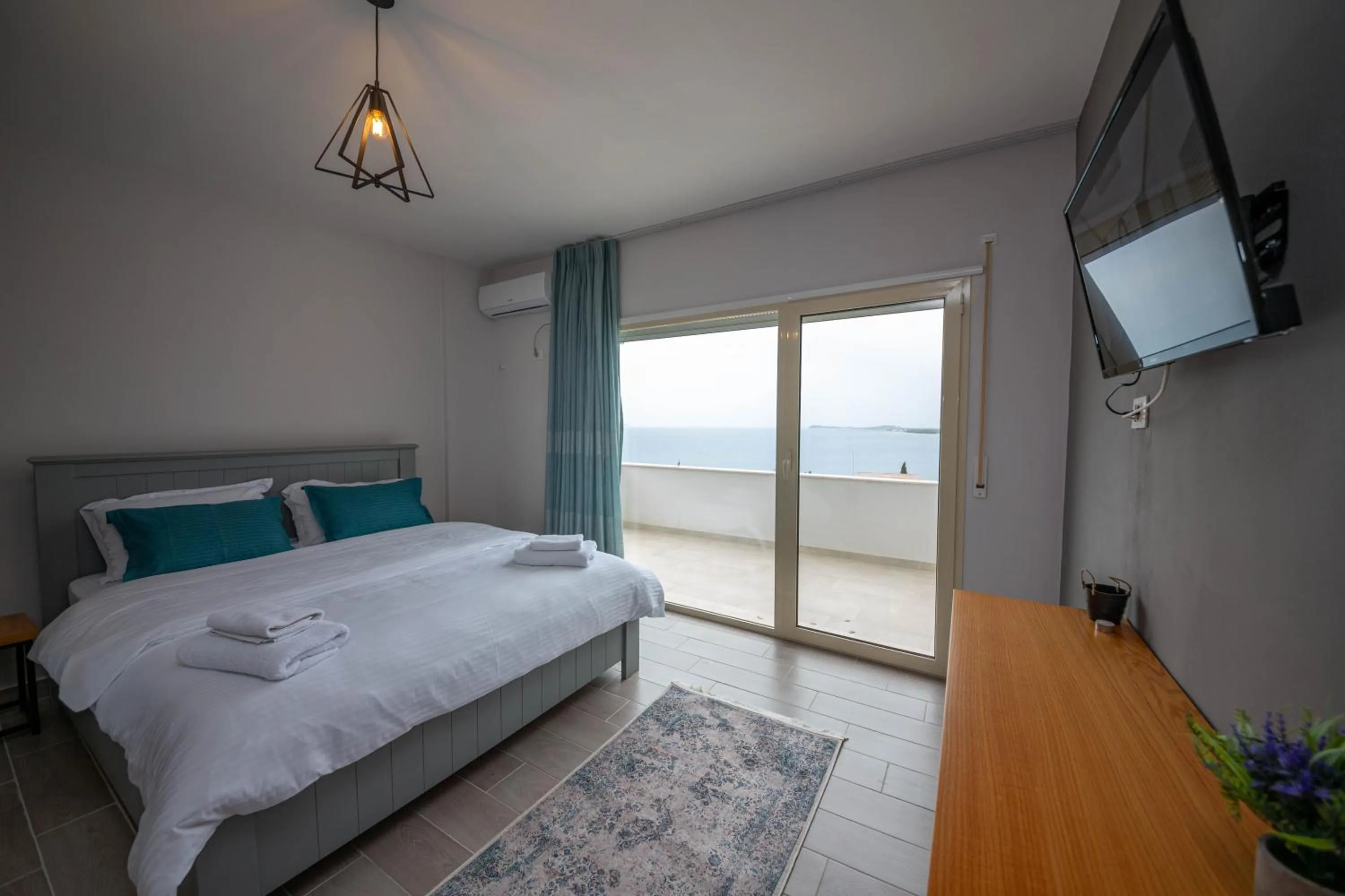 Bedroom, Bed in Aerial Hotel & Spa