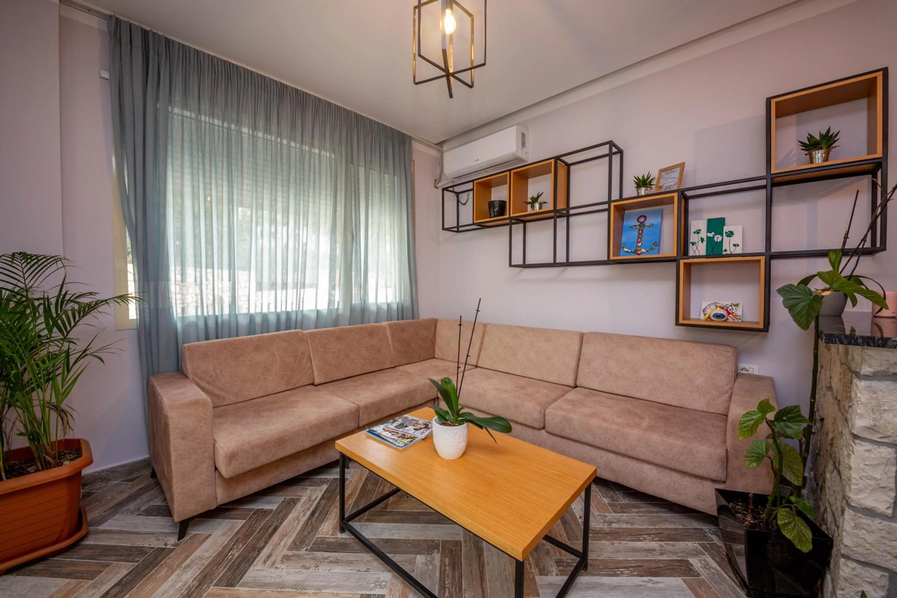 Lobby or reception in Aerial Hotel & Spa