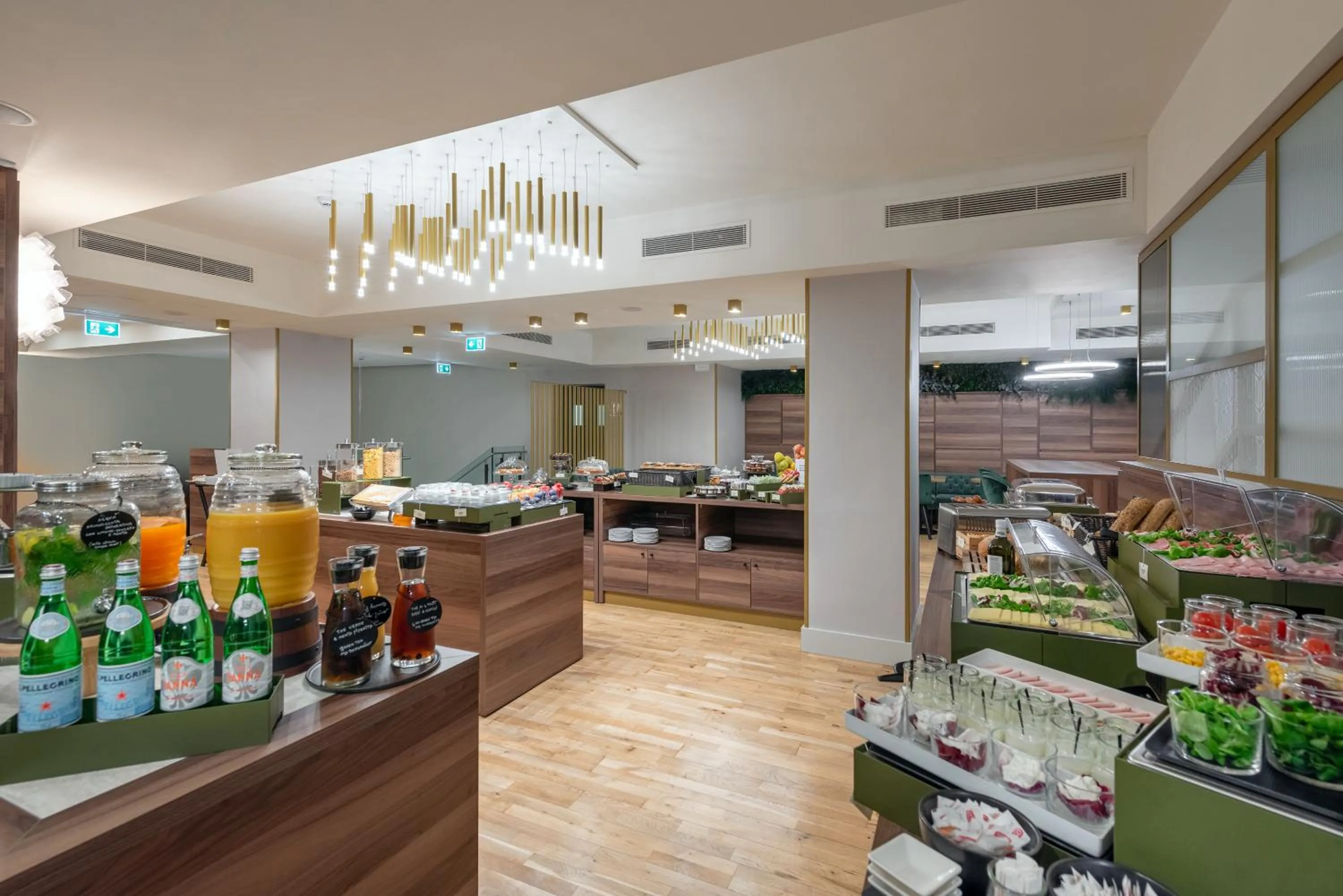 Breakfast in Hotel Tocq