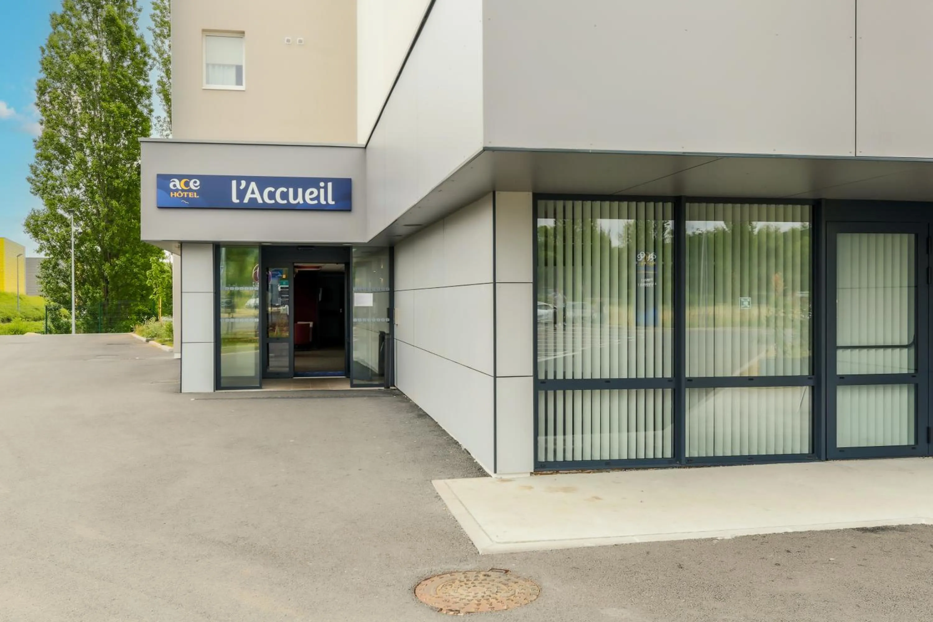 Property building in ACE Hôtel Thionville - Porte du Luxembourg