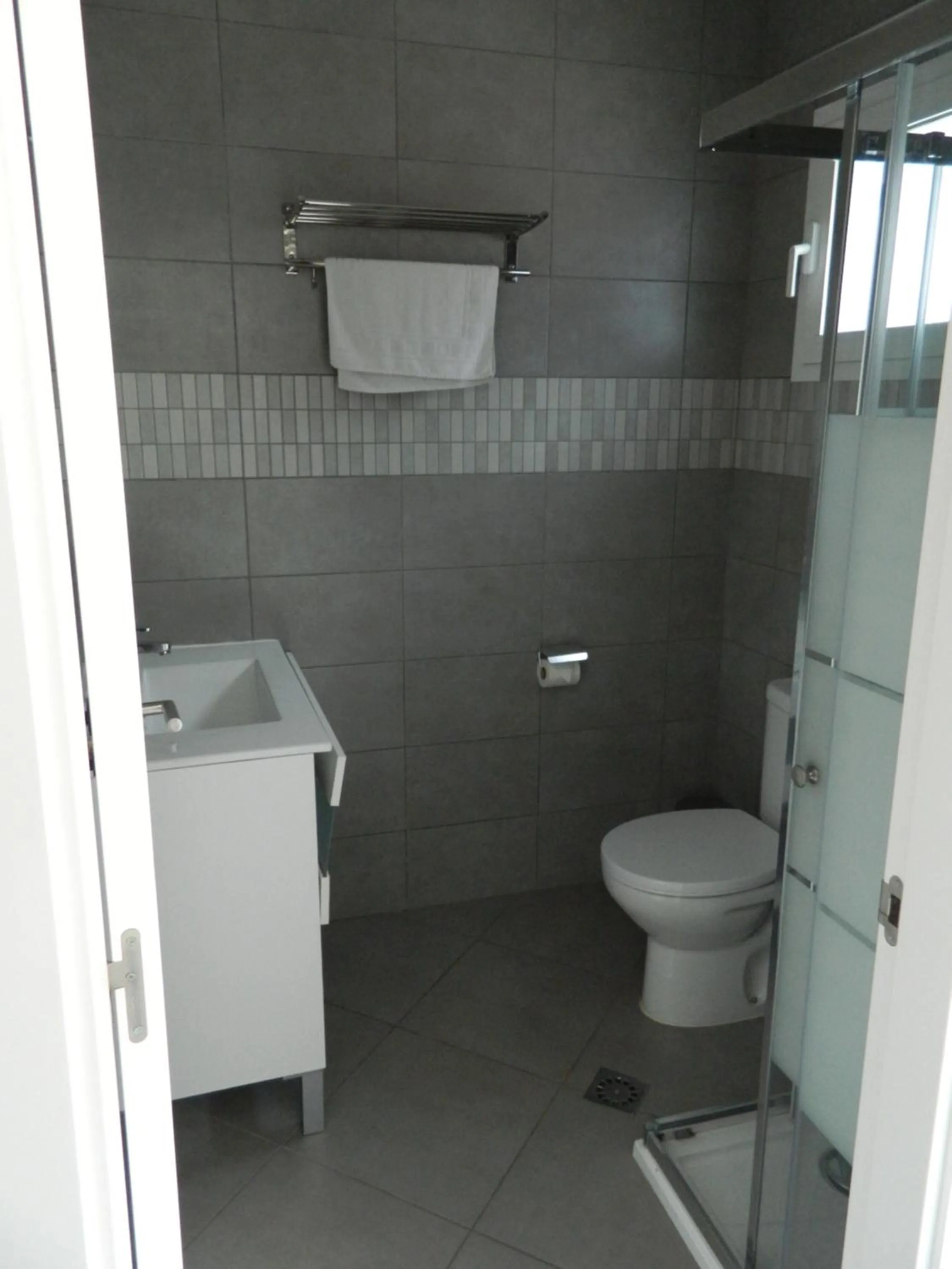 Bathroom in Hotel Restaurant Baladrar