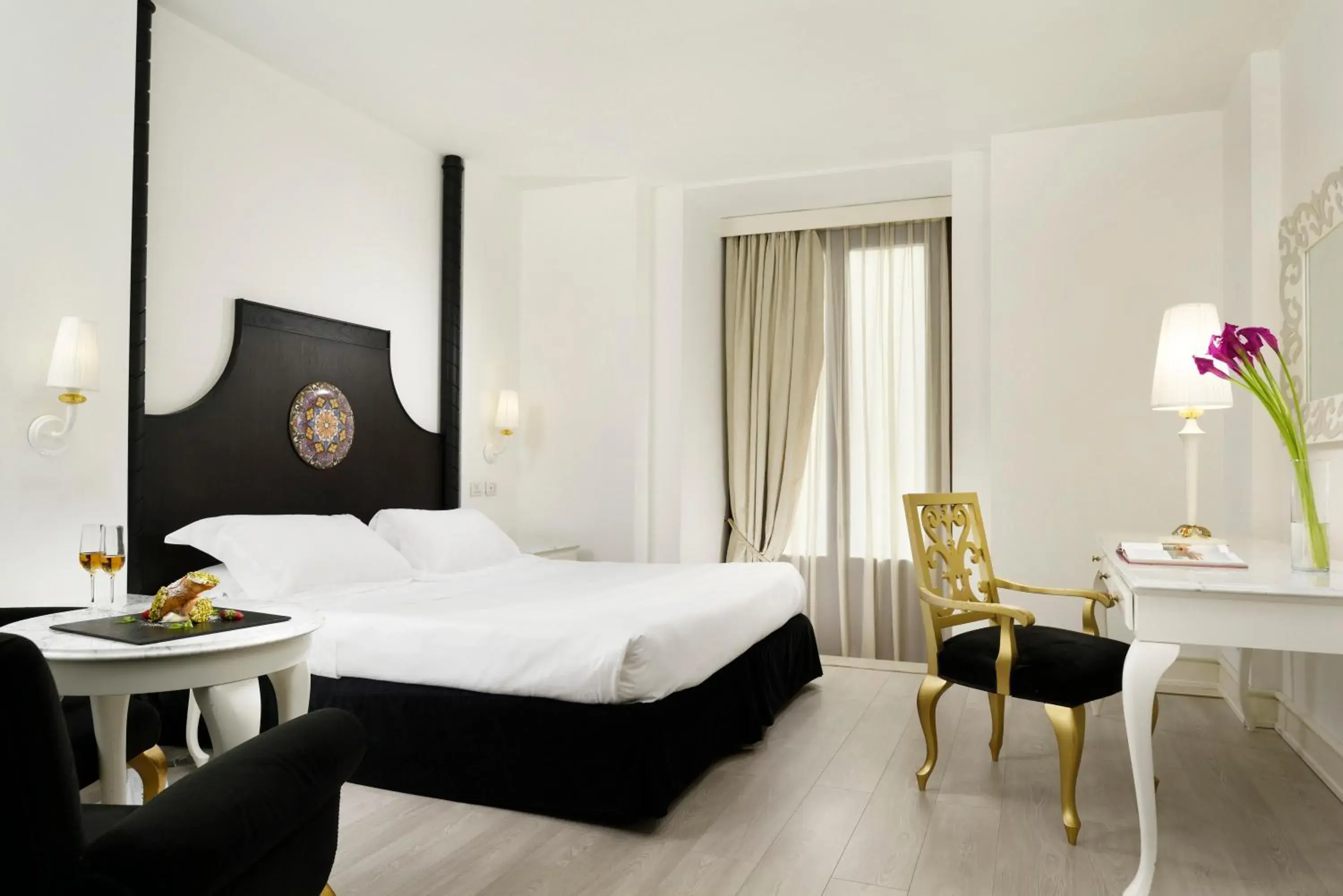 Bedroom, Bed in Palace Catania | UNA Esperienze Bedroom, Bed in Palace Catania | UNA Esperienze