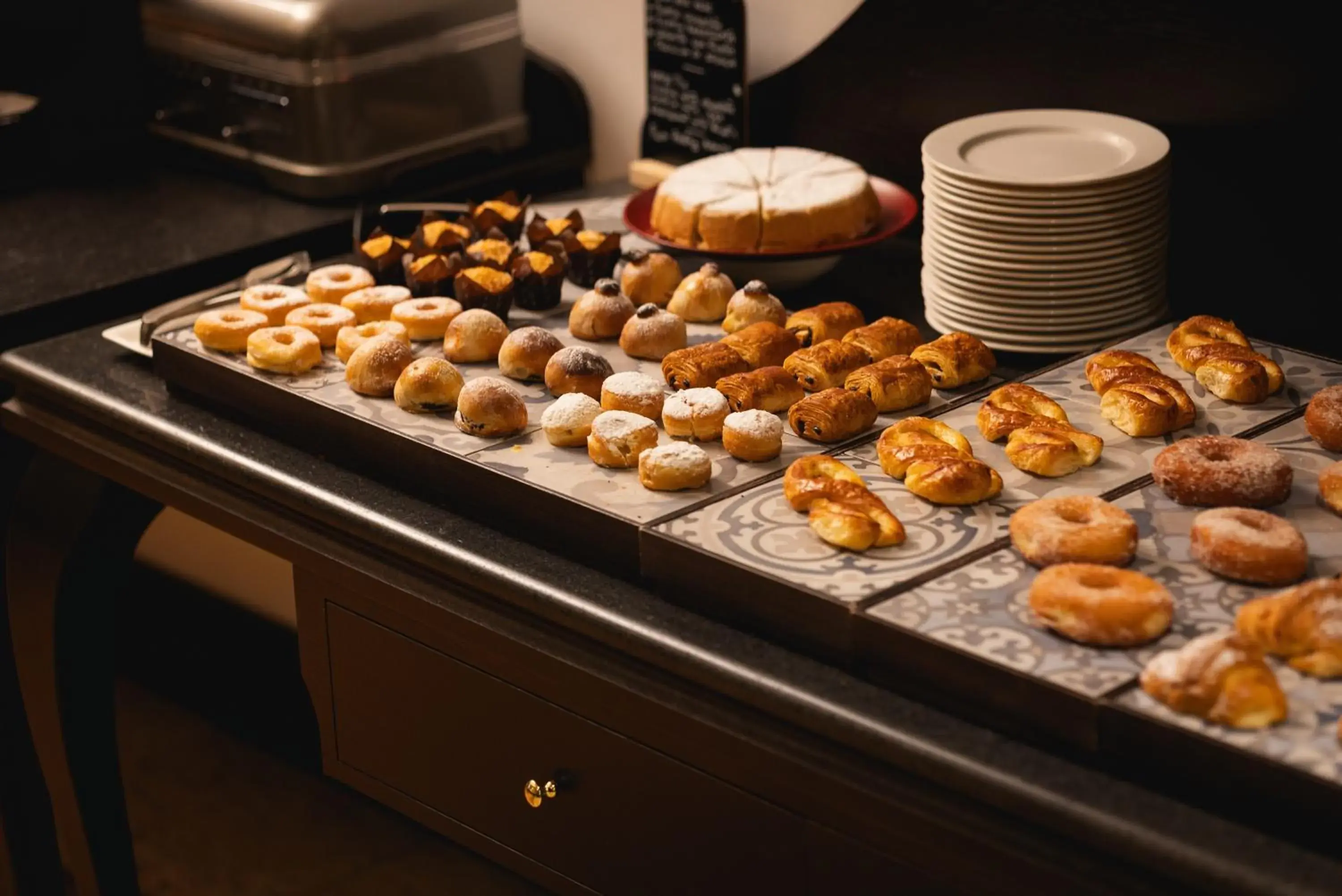 Buffet breakfast in Palace Catania | UNA Esperienze Buffet breakfast in Palace Catania | UNA Esperienze
