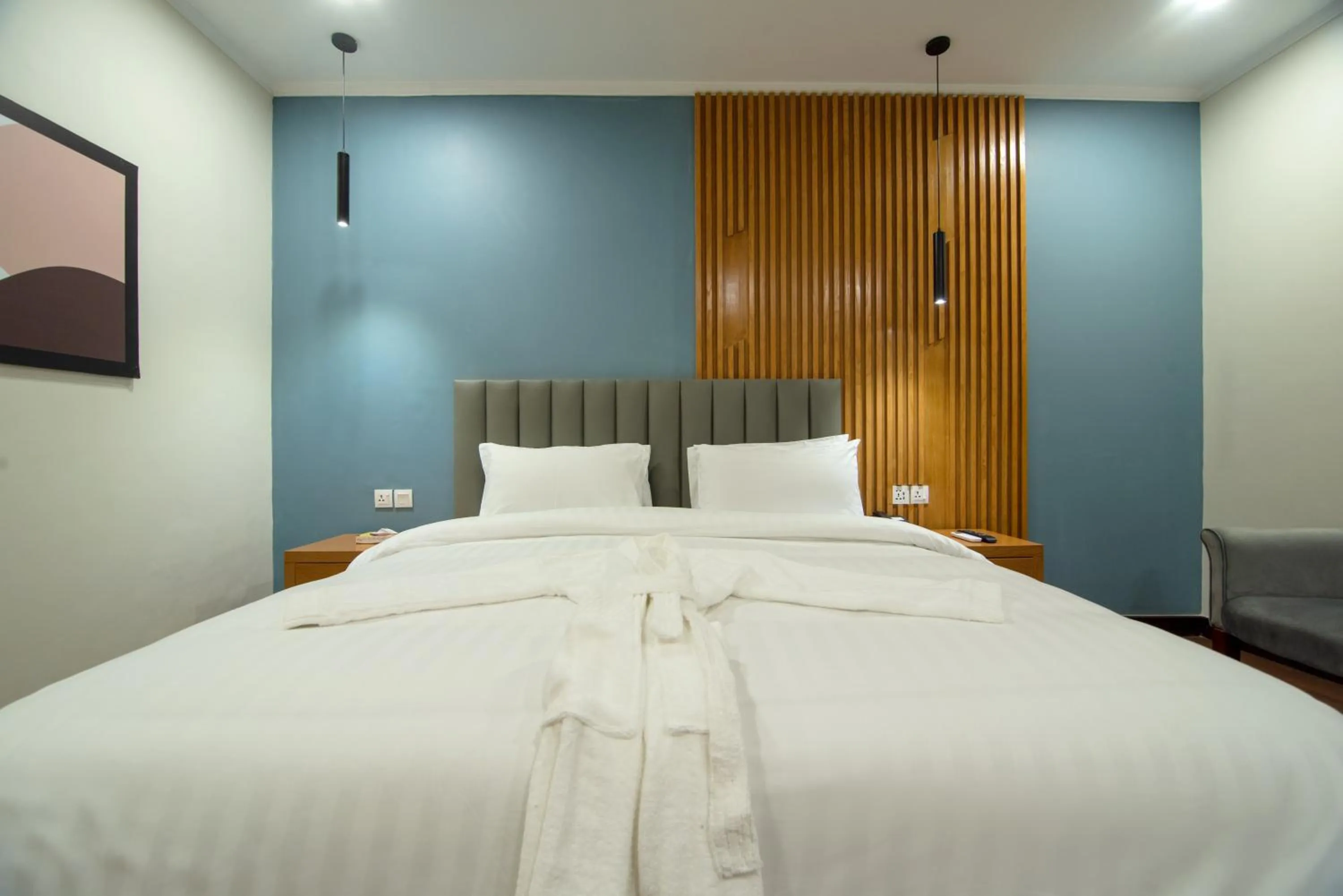 Bed in Hotel One Tower Gulberg, Lahore