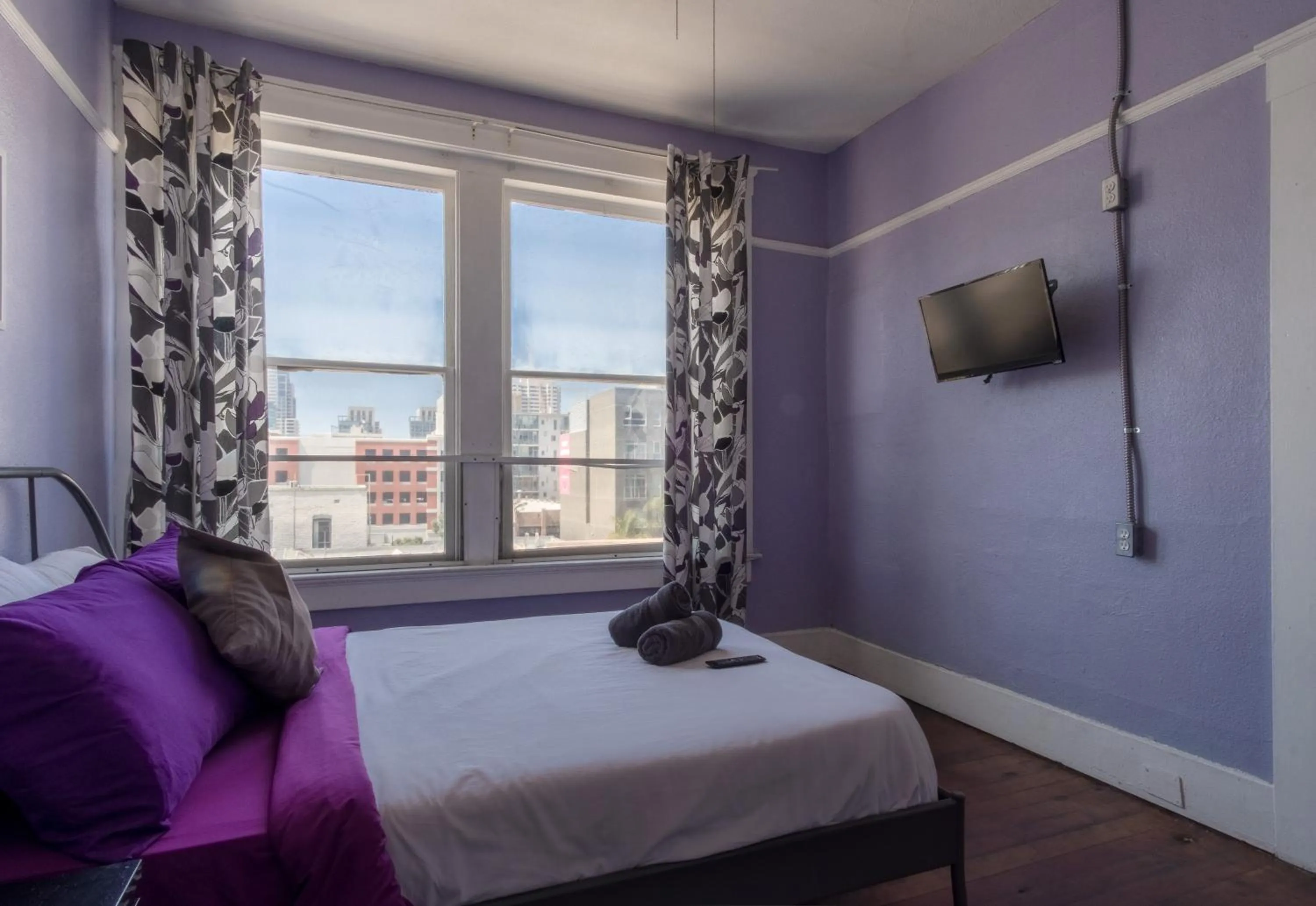 Bedroom, Bed in Lucky D's Youth and Traveler's Hostel