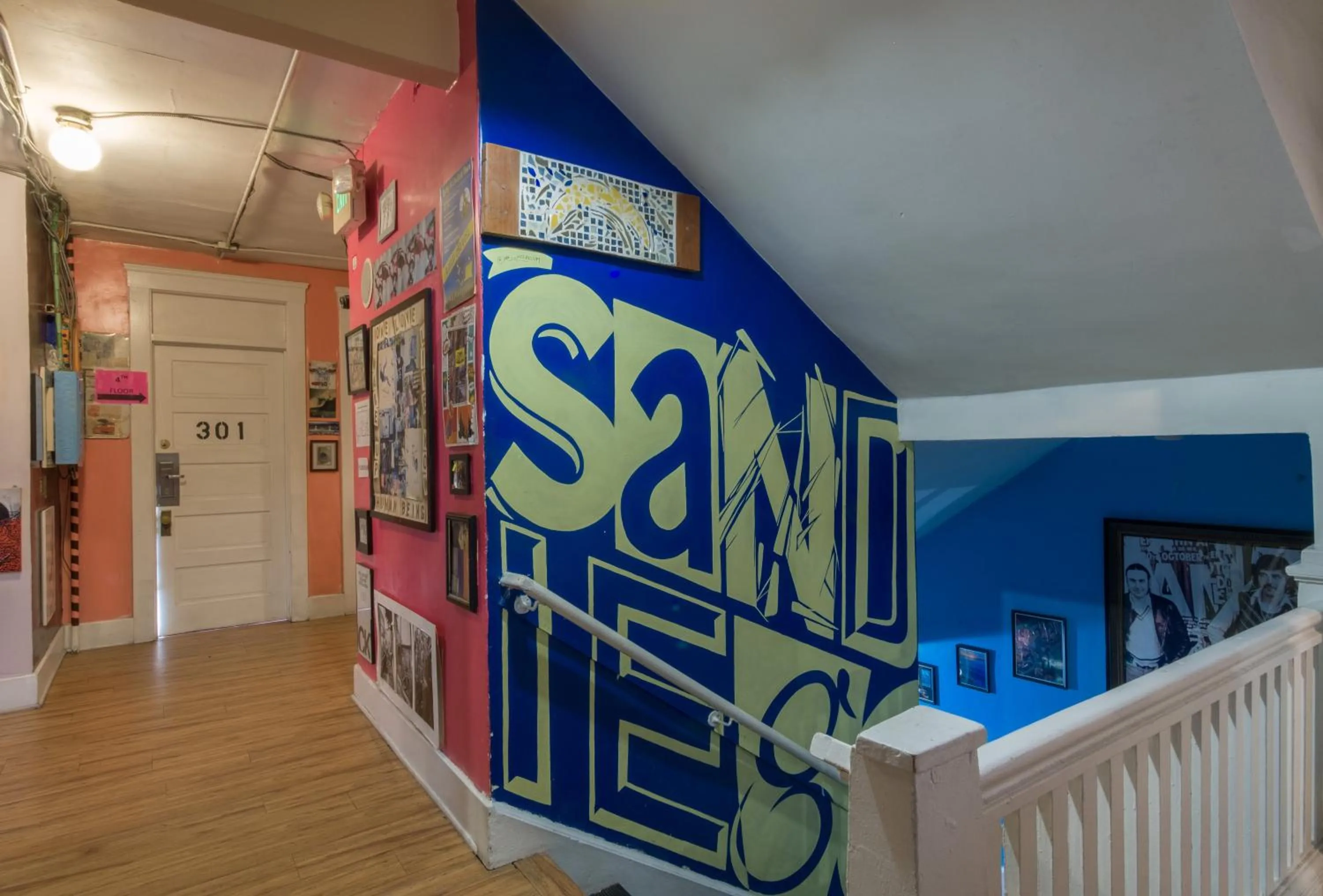 Lobby or reception in Lucky D's Youth and Traveler's Hostel