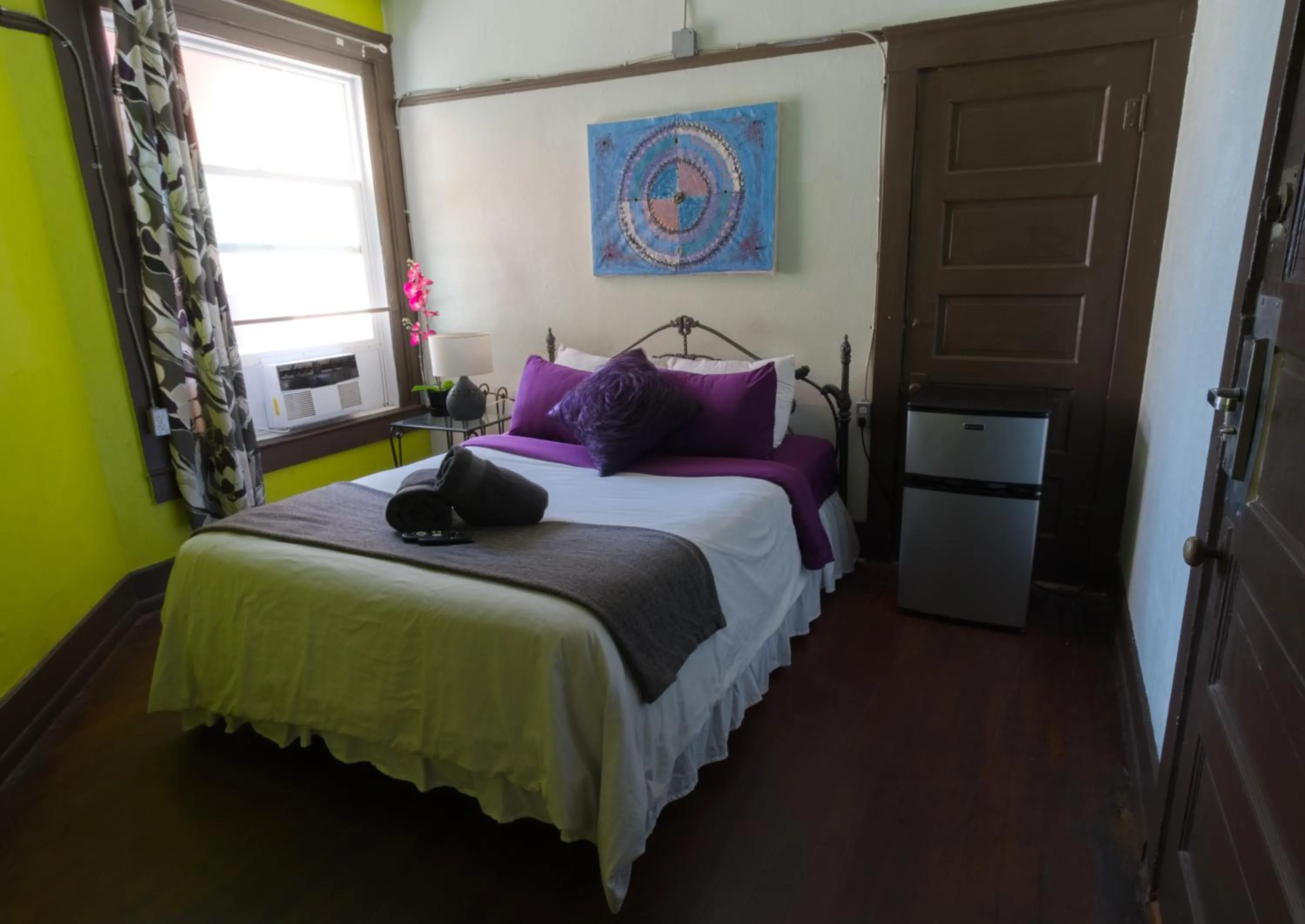 Bedroom, Bed in Lucky D's Youth and Traveler's Hostel