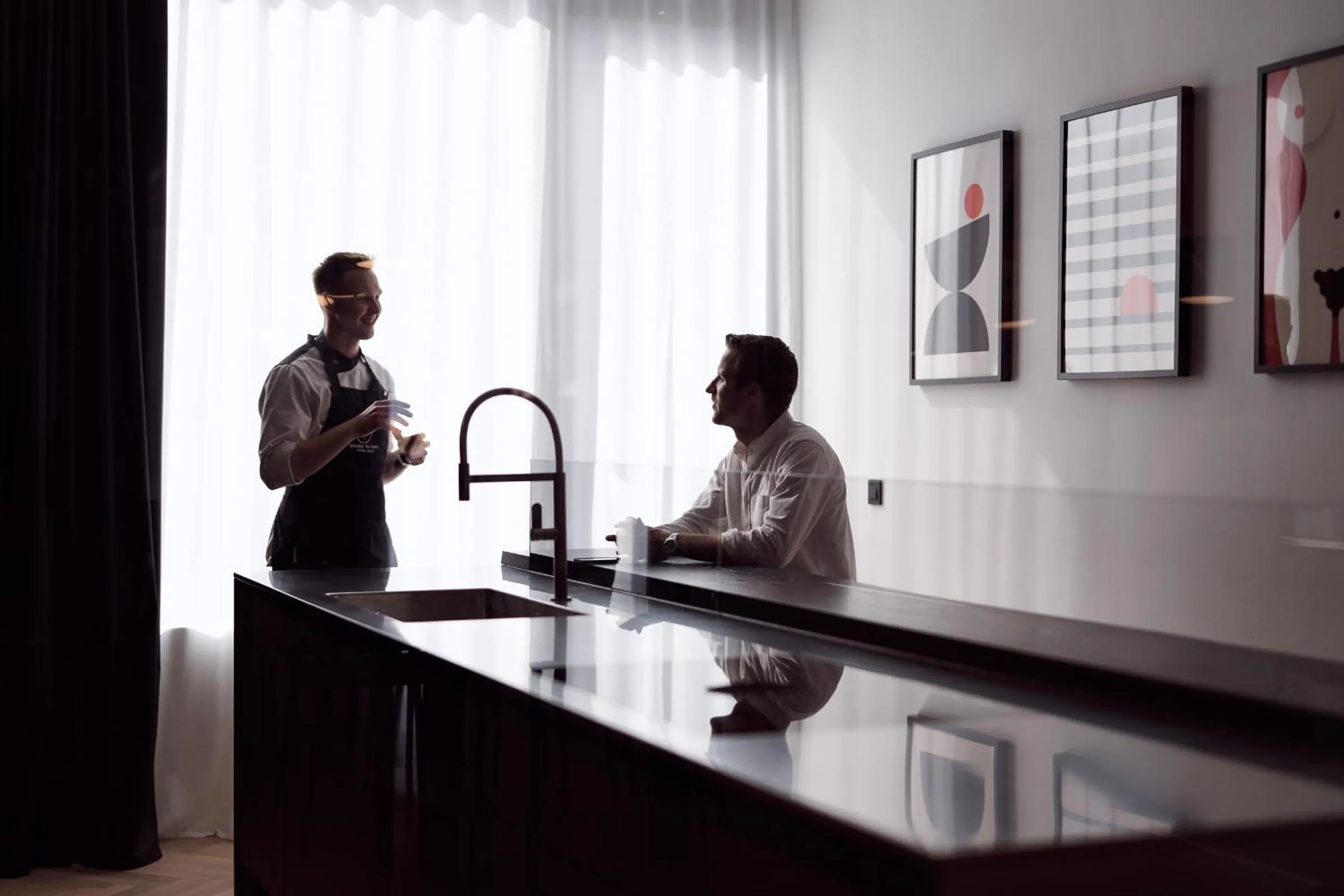 Staff in NEU RESIDENCES smart stay