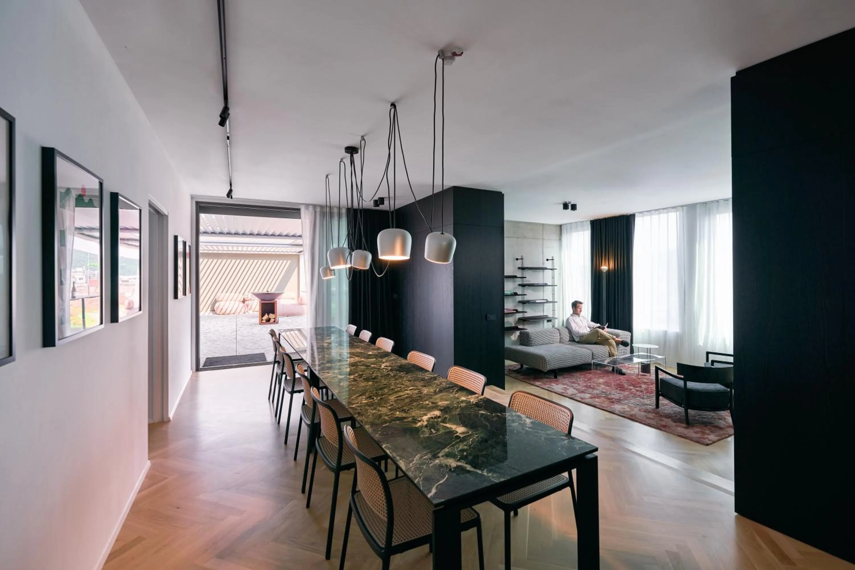 Dining area in NEU RESIDENCES smart stay