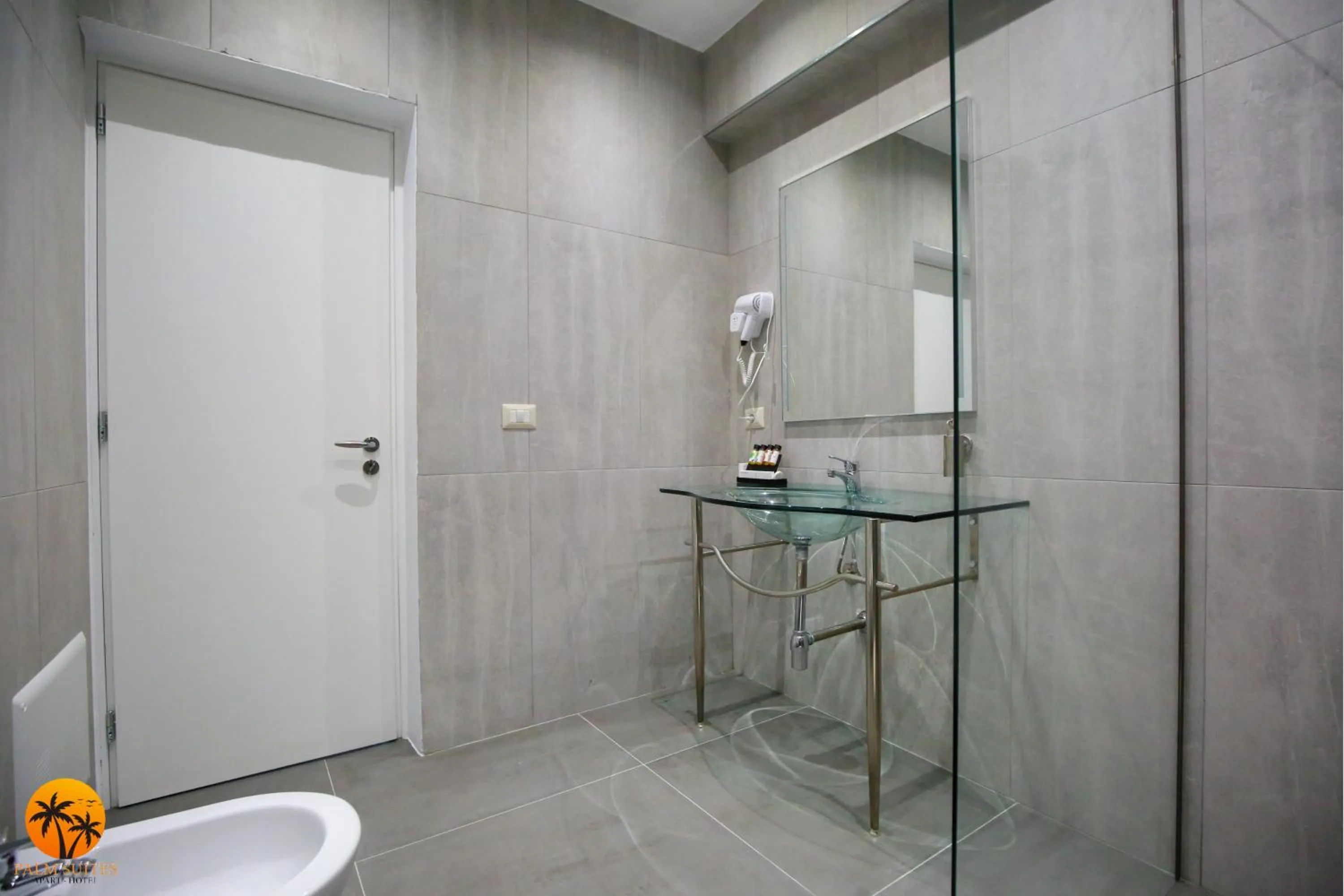 Bathroom in Palm Suites Apartment-Suite