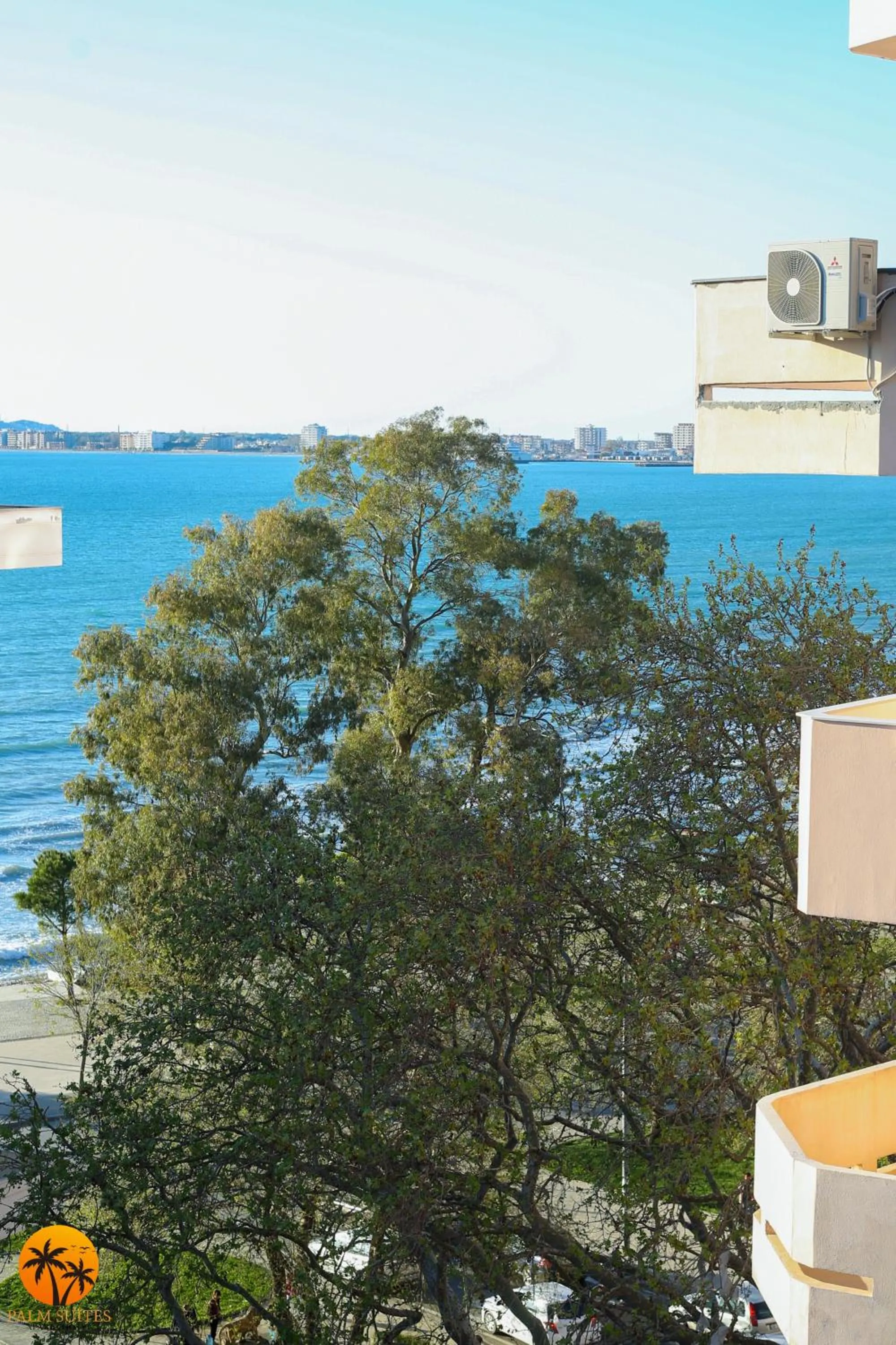 Sea view in Palm Suites Apartment-Suite