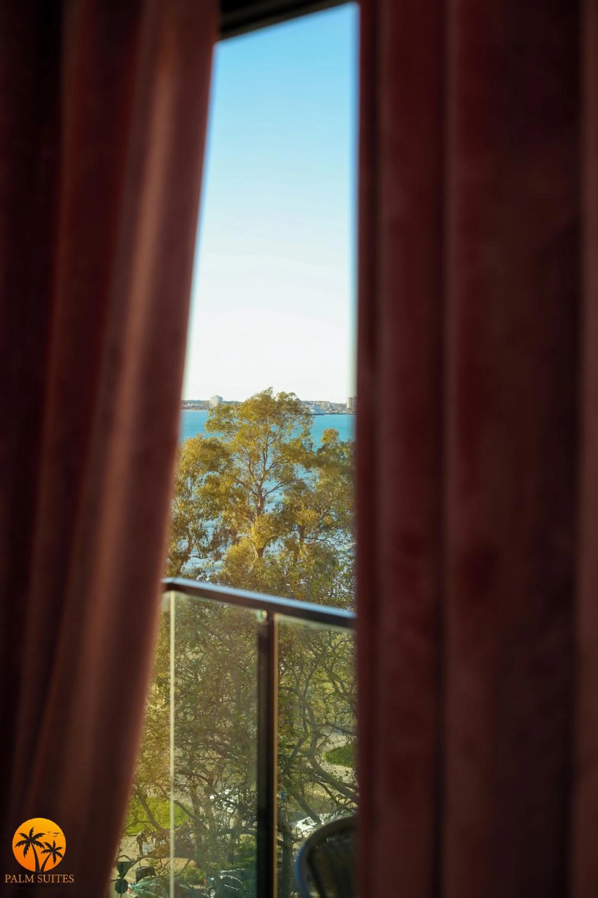 Sea view in Palm Suites Apartment-Suite