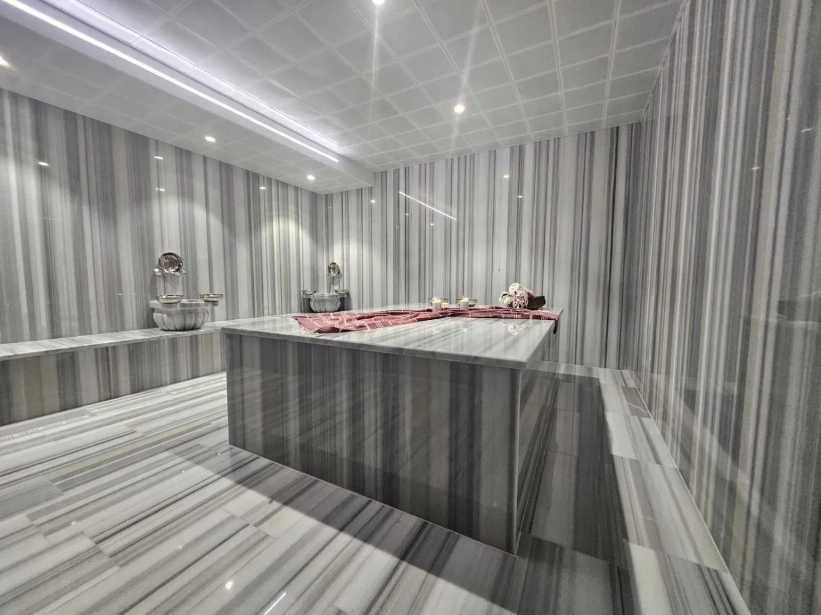 Nova Vista Deluxe & Suites a Member of Radisson Individuals