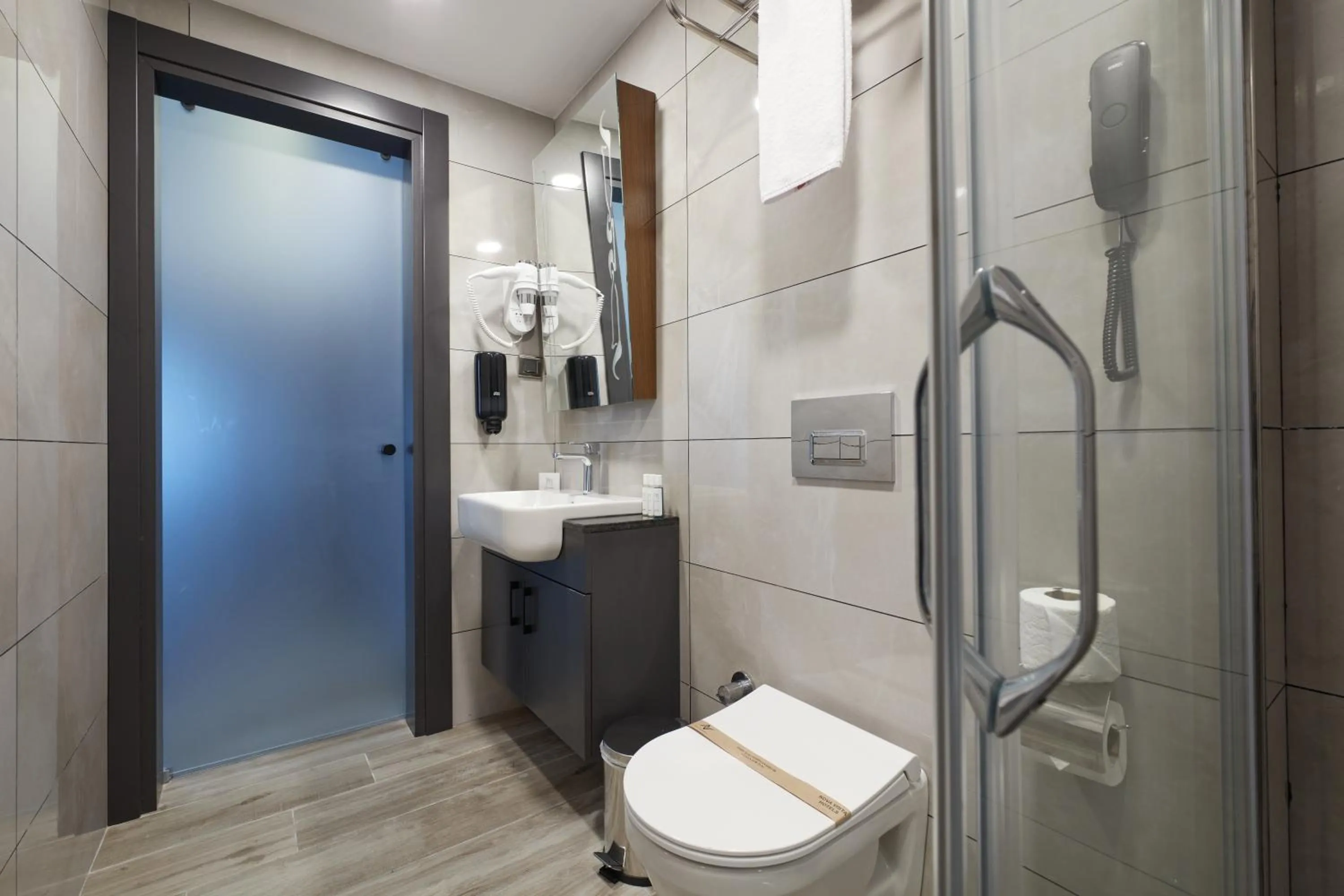 Nova Vista Deluxe & Suites a Member of Radisson Individuals