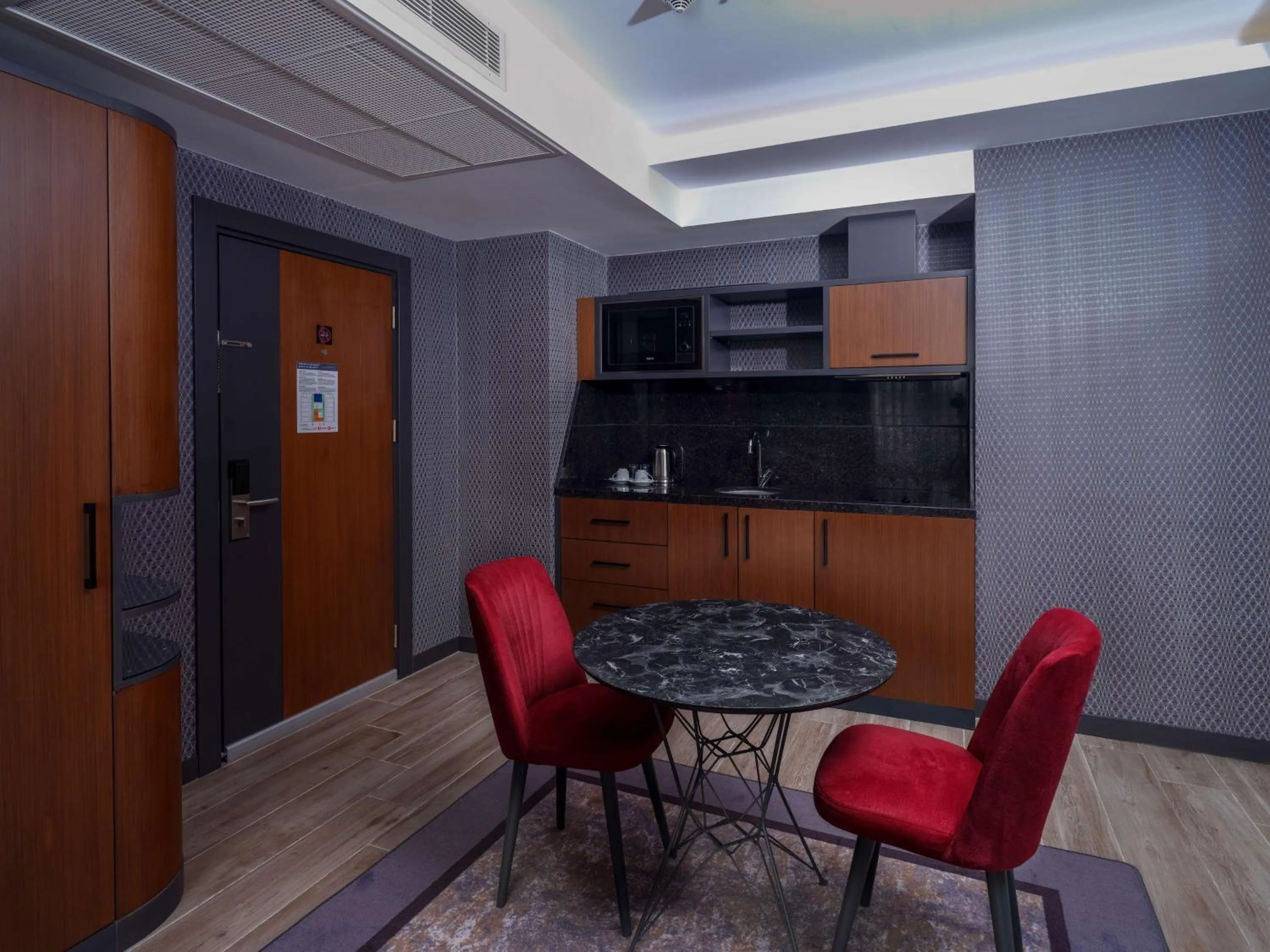 Photo of the whole room in Nova Vista Deluxe & Suites a Member of Radisson Individuals