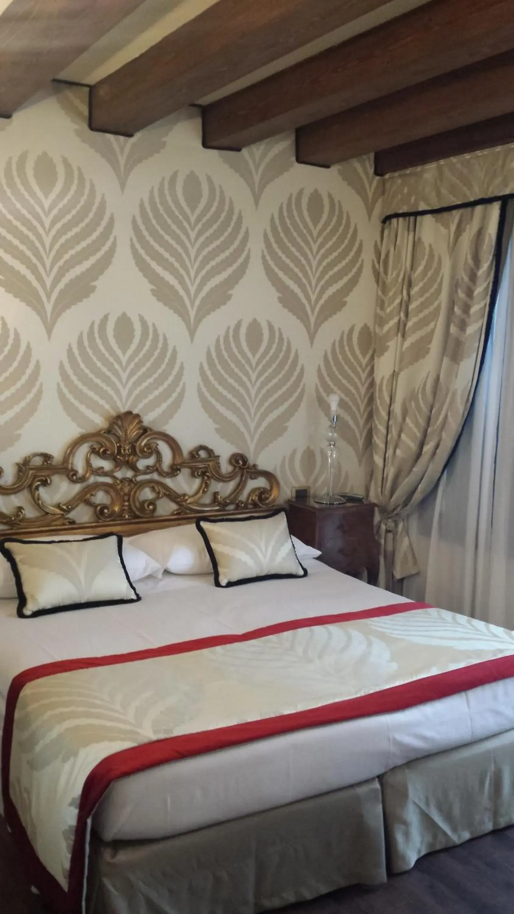 Bed in Hotel Amadeus Bed in Hotel Amadeus