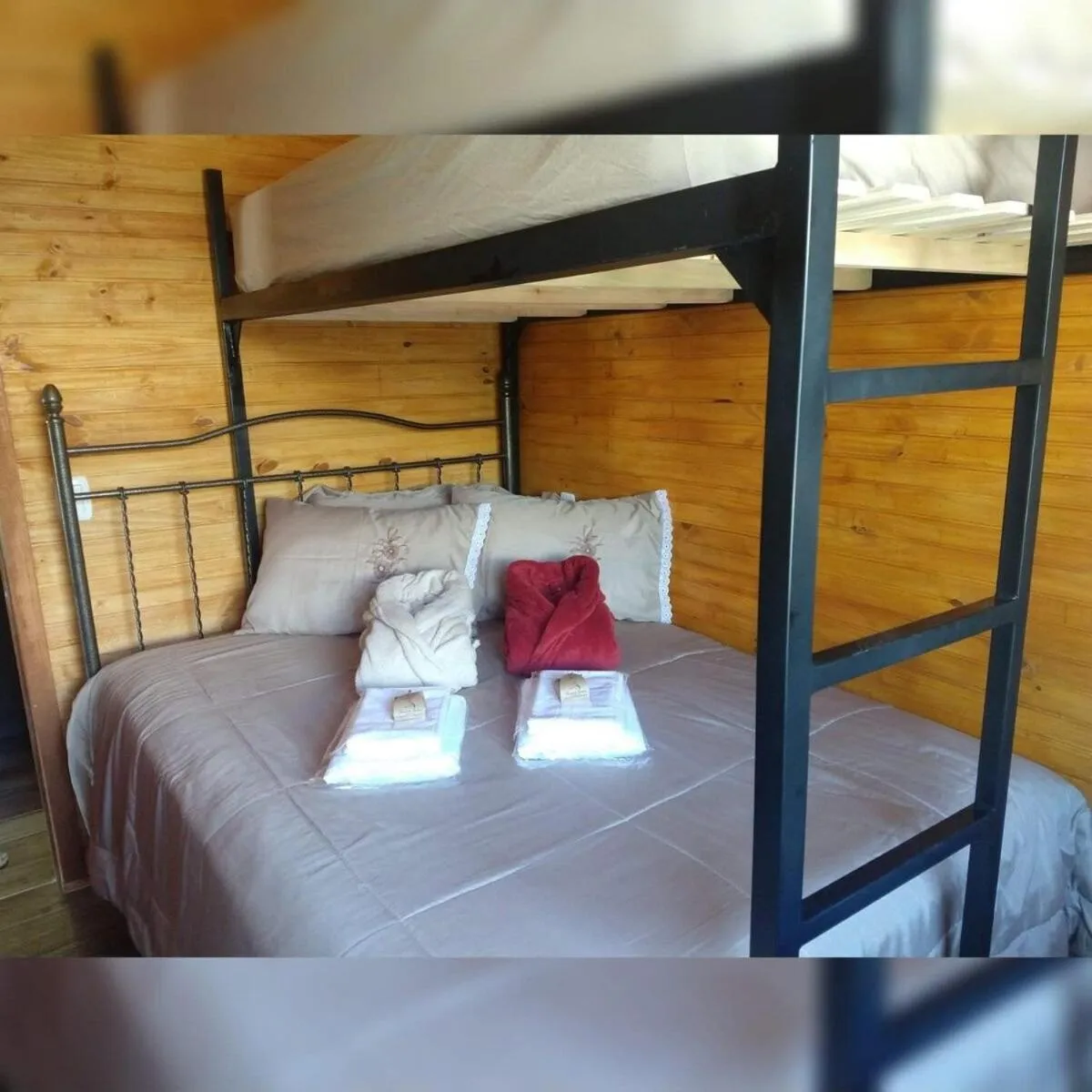 bunk bed, Bed in RECANTO DO SINALEIRO GRAMADO