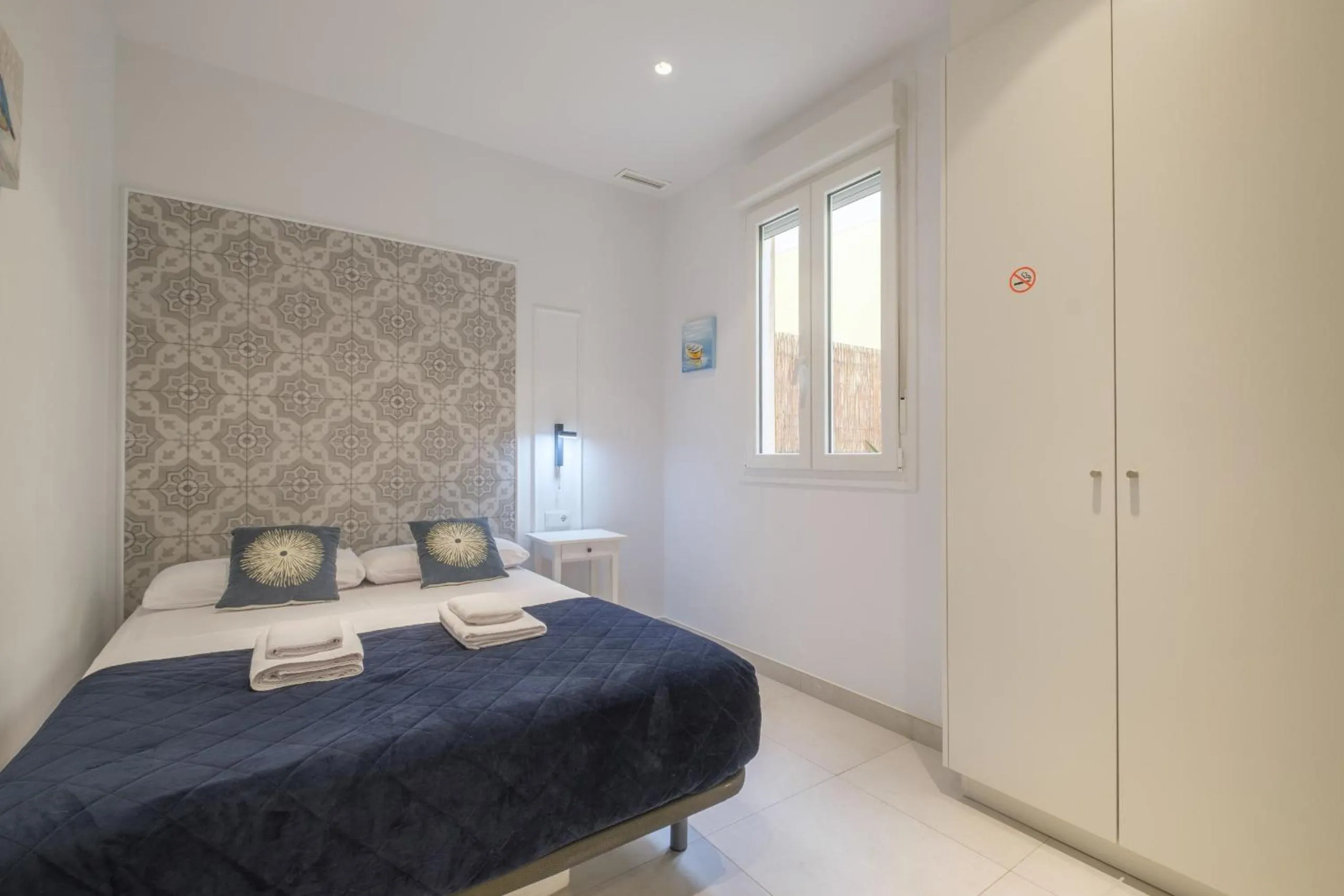 Bed in Sunny,Private Terrace,Wheelchair access