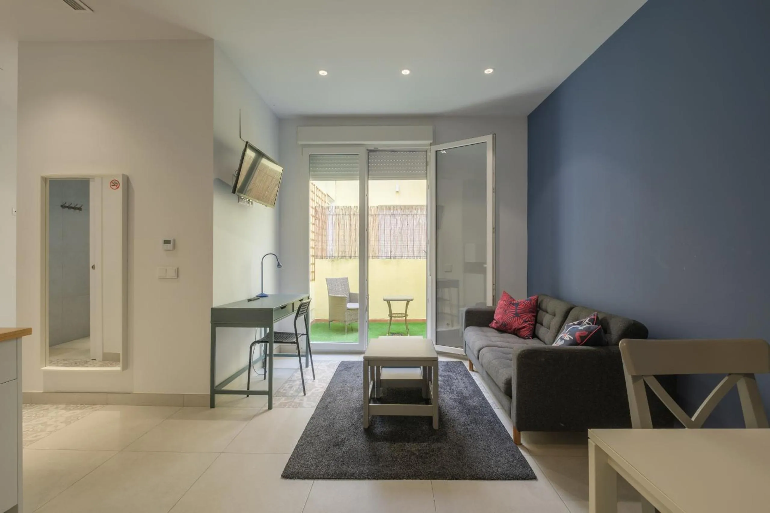 Sunny,Private Terrace,Wheelchair access