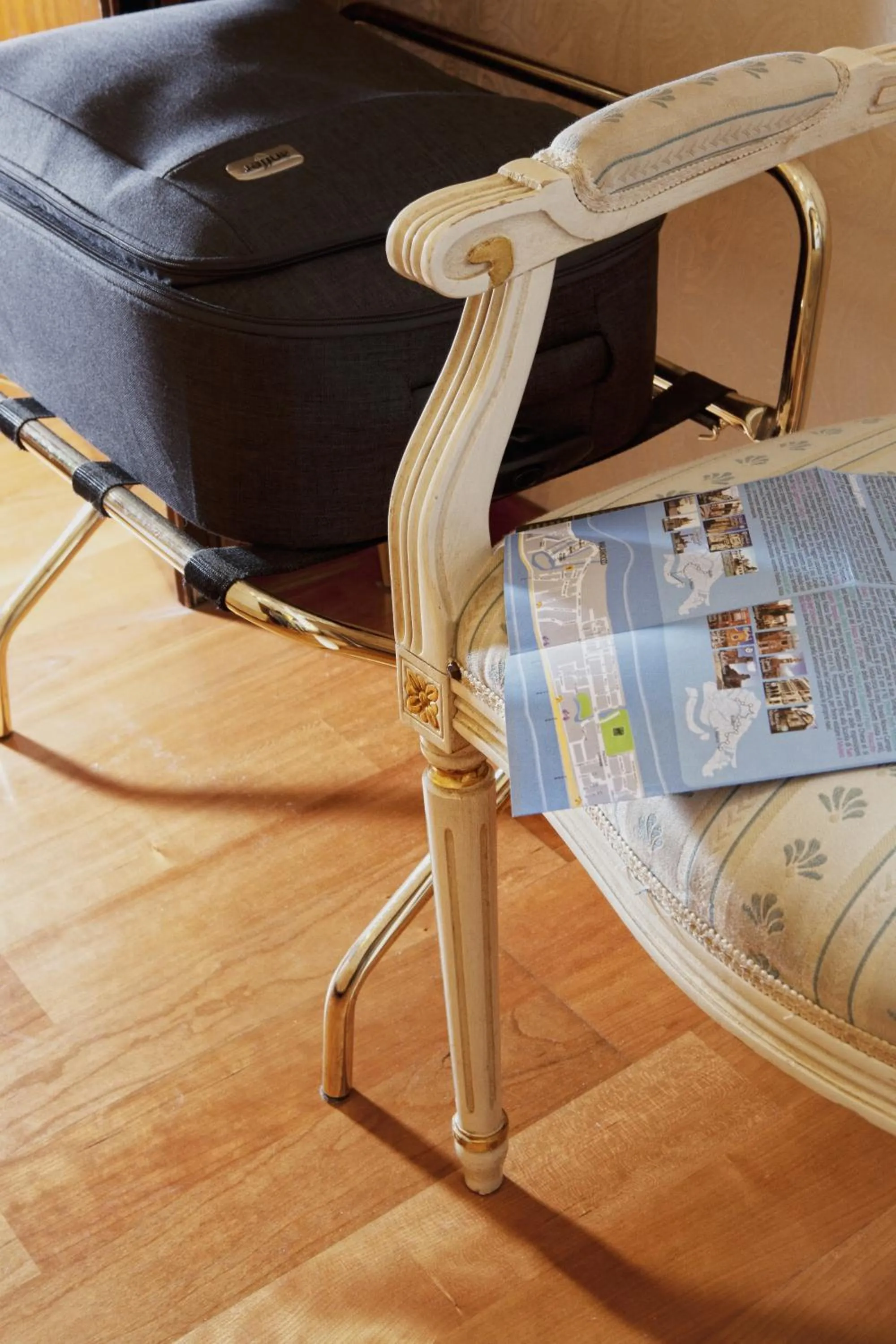 Decorative detail in Hotel Ca' D'Oro - WENICE Deep Culture