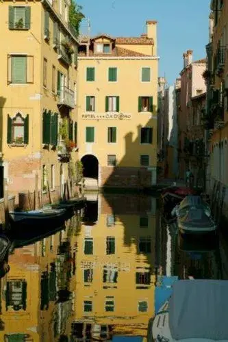 Facade/entrance in Hotel Ca' D'Oro - WENICE Deep Culture Facade/entrance in Hotel Ca' D'Oro - WENICE Deep Culture