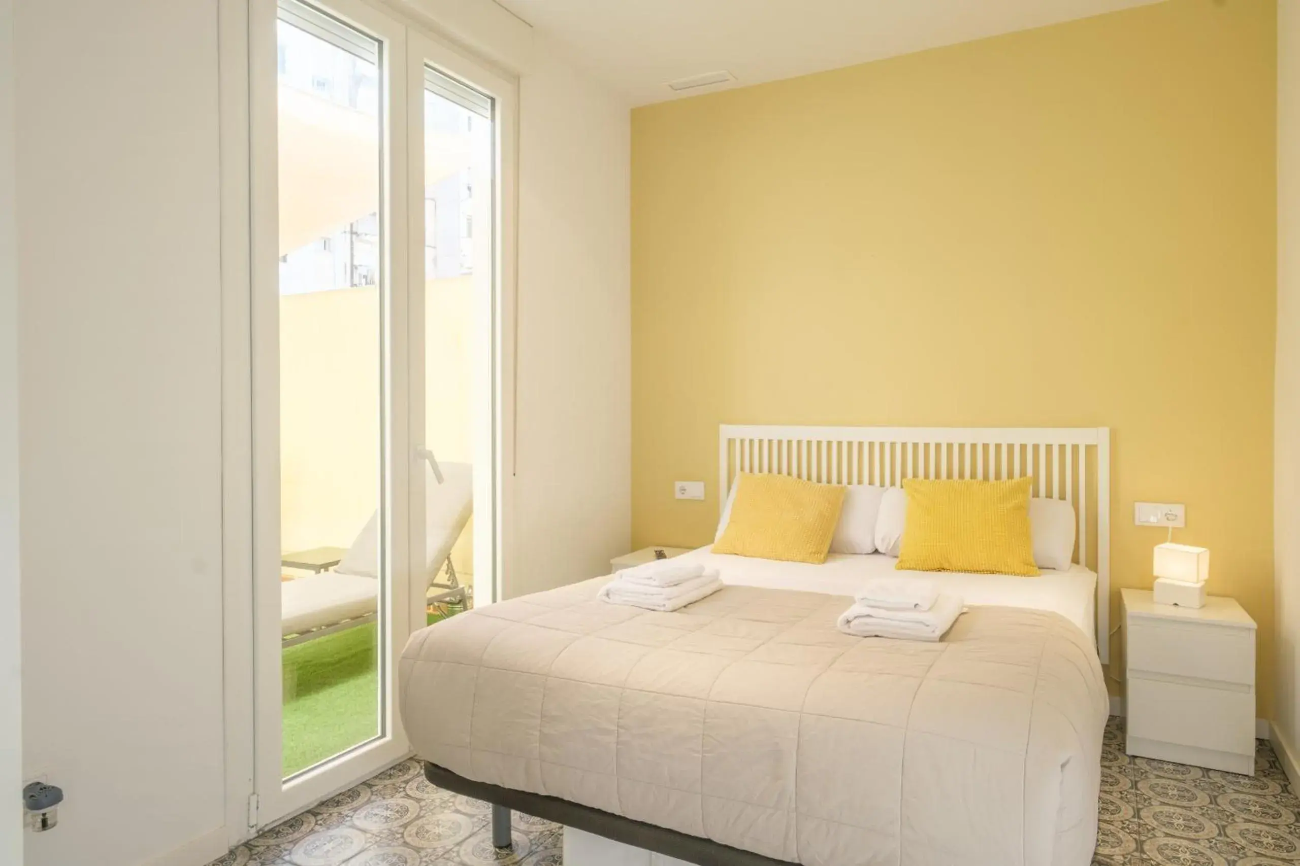 Marvellous Apt with a Large Private Terrace Marvellous Apt with a Large Private Terrace