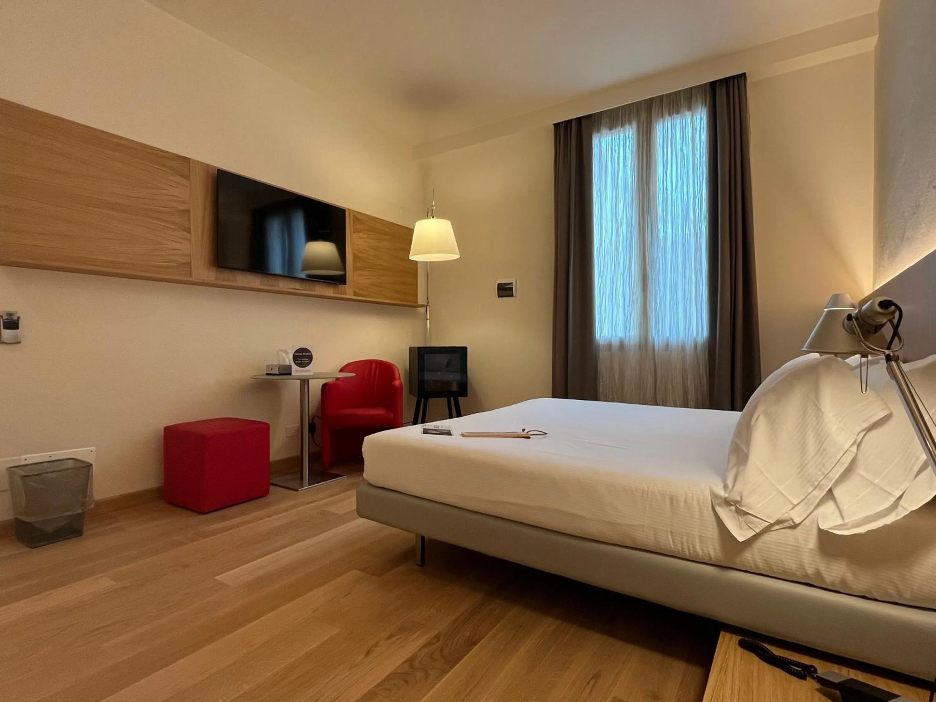 Bed in Hotel Annunziata