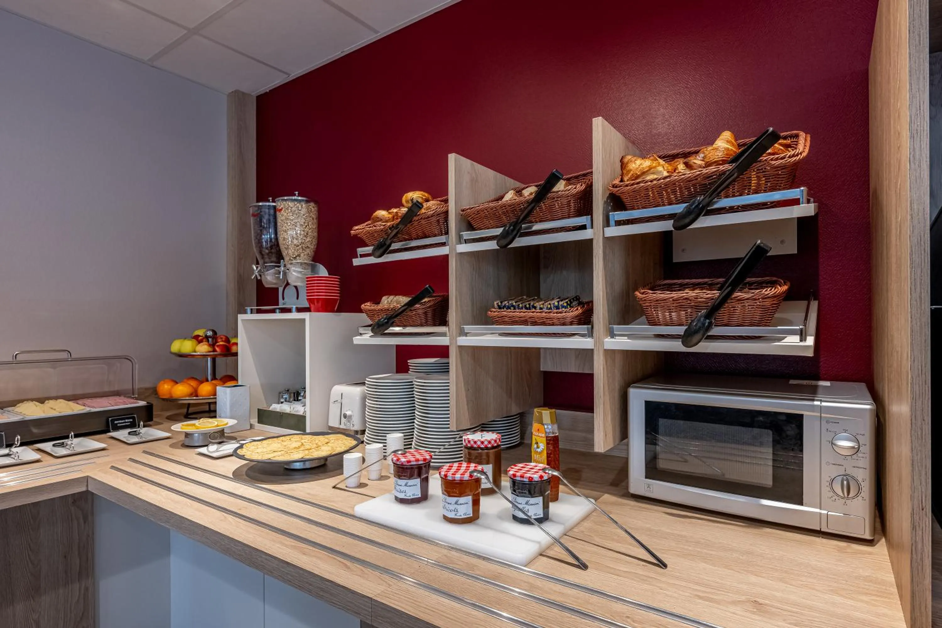 Breakfast in ACE Hôtel Bordeaux Carbon Blanc